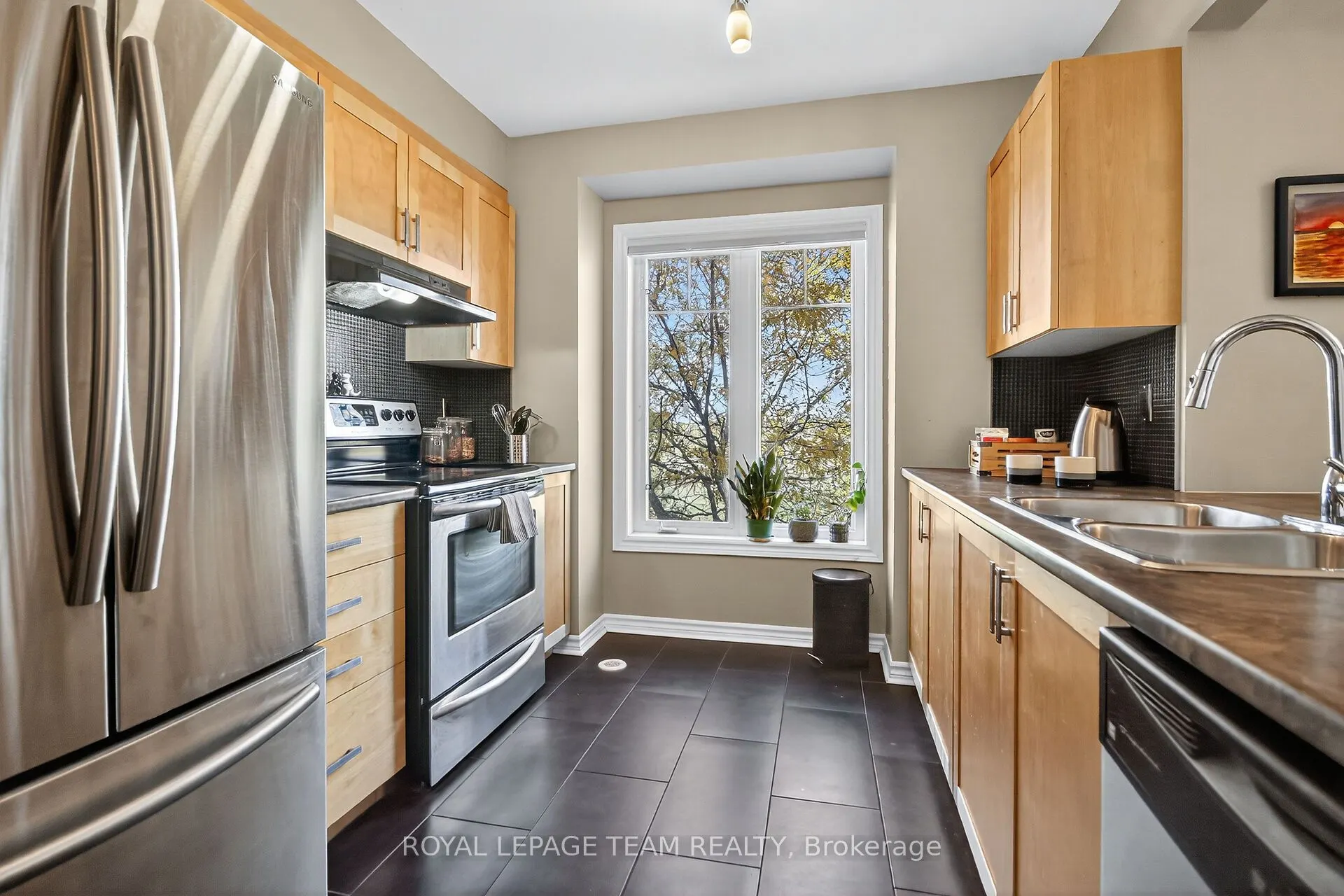 277 Aquilo Crescent