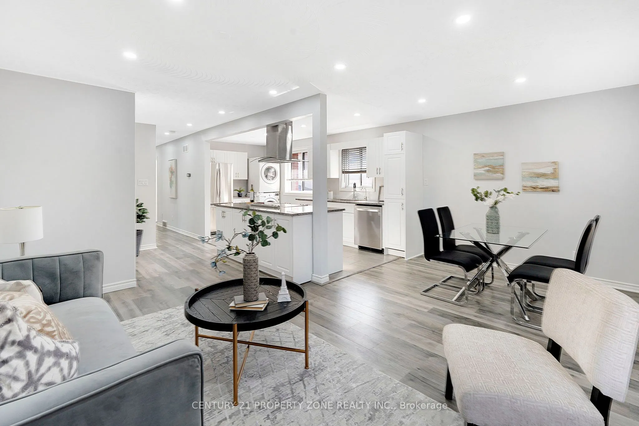 39 Southview Crescent