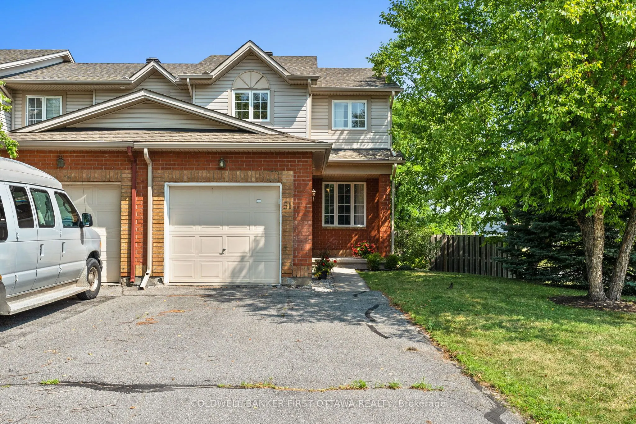 51 HELMSDALE Drive