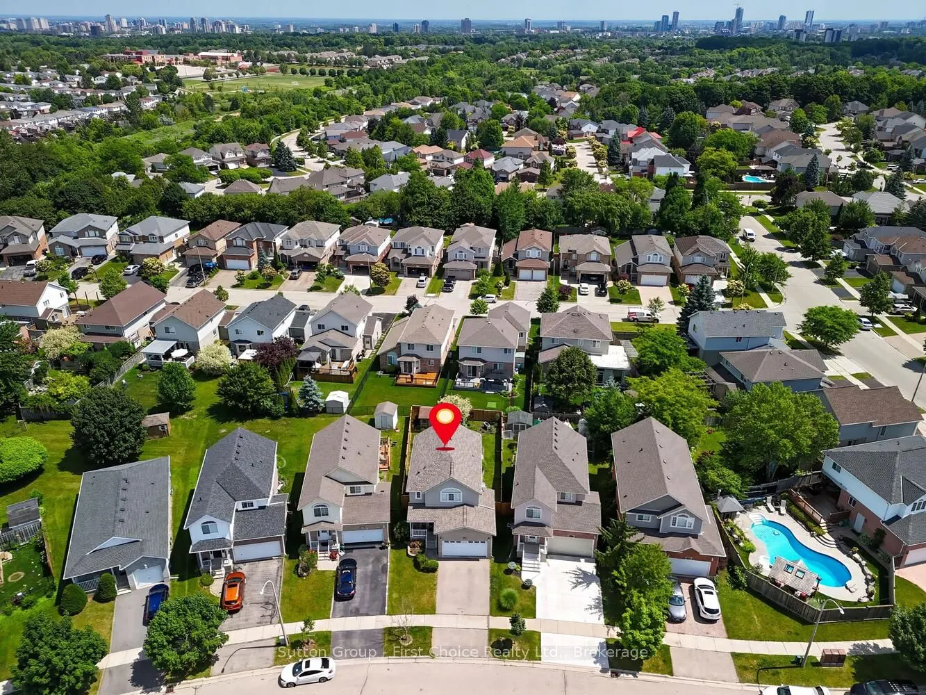 293 Huck Crescent