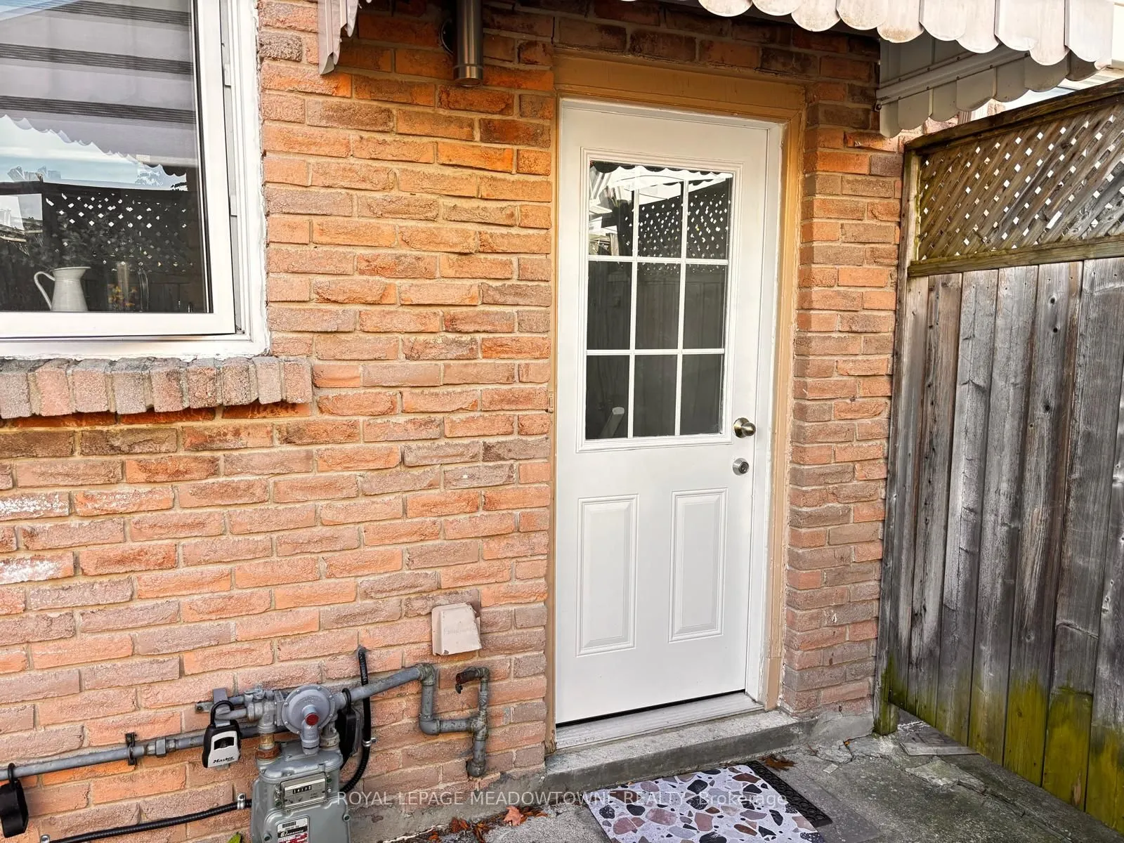 15 Lafayette Drive