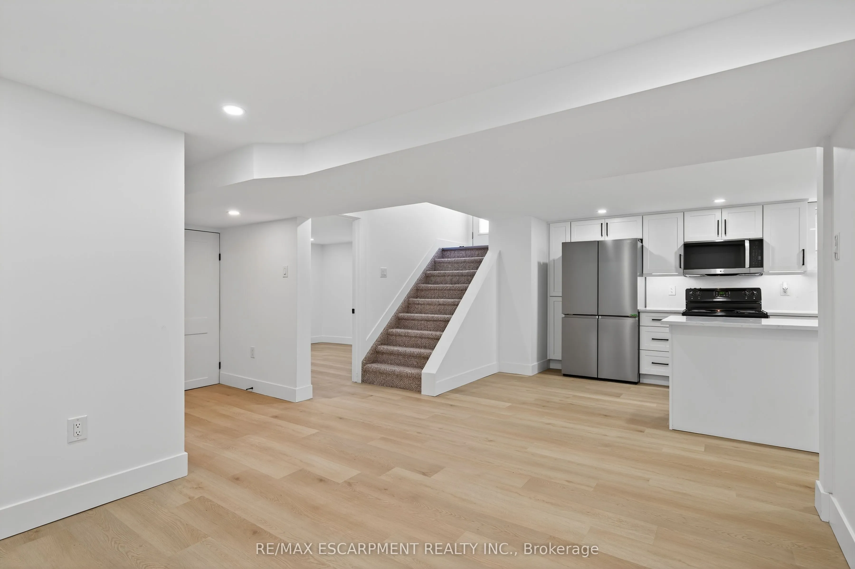 75 Britten Close, #2