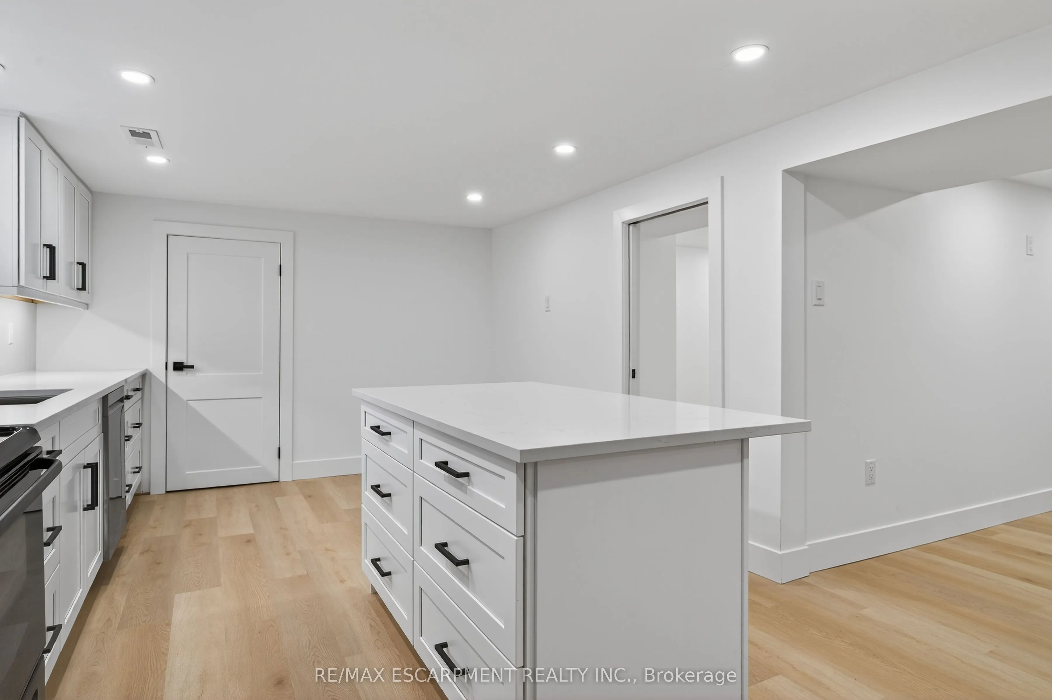 75 Britten Close, #2