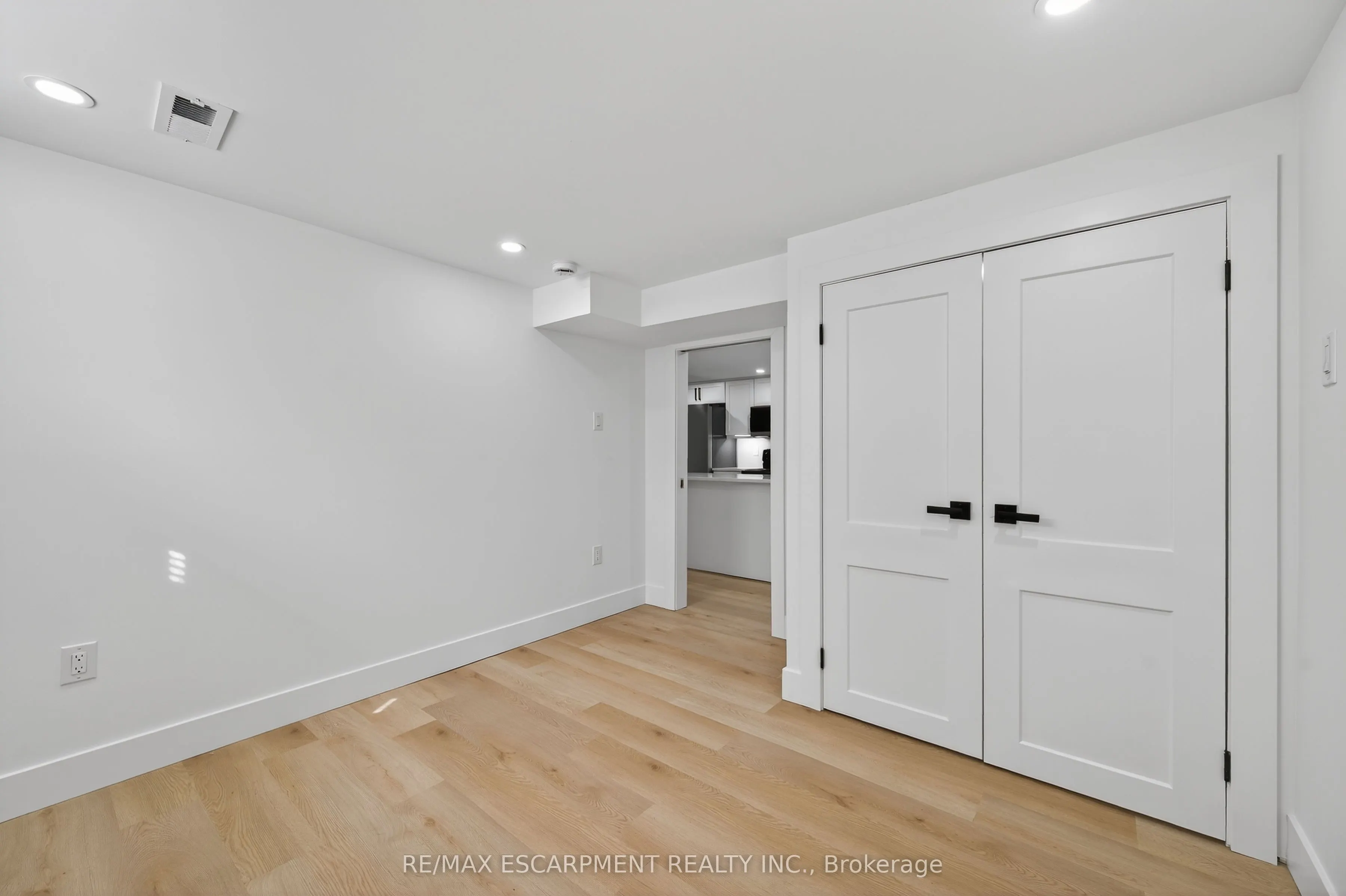 75 Britten Close, #2