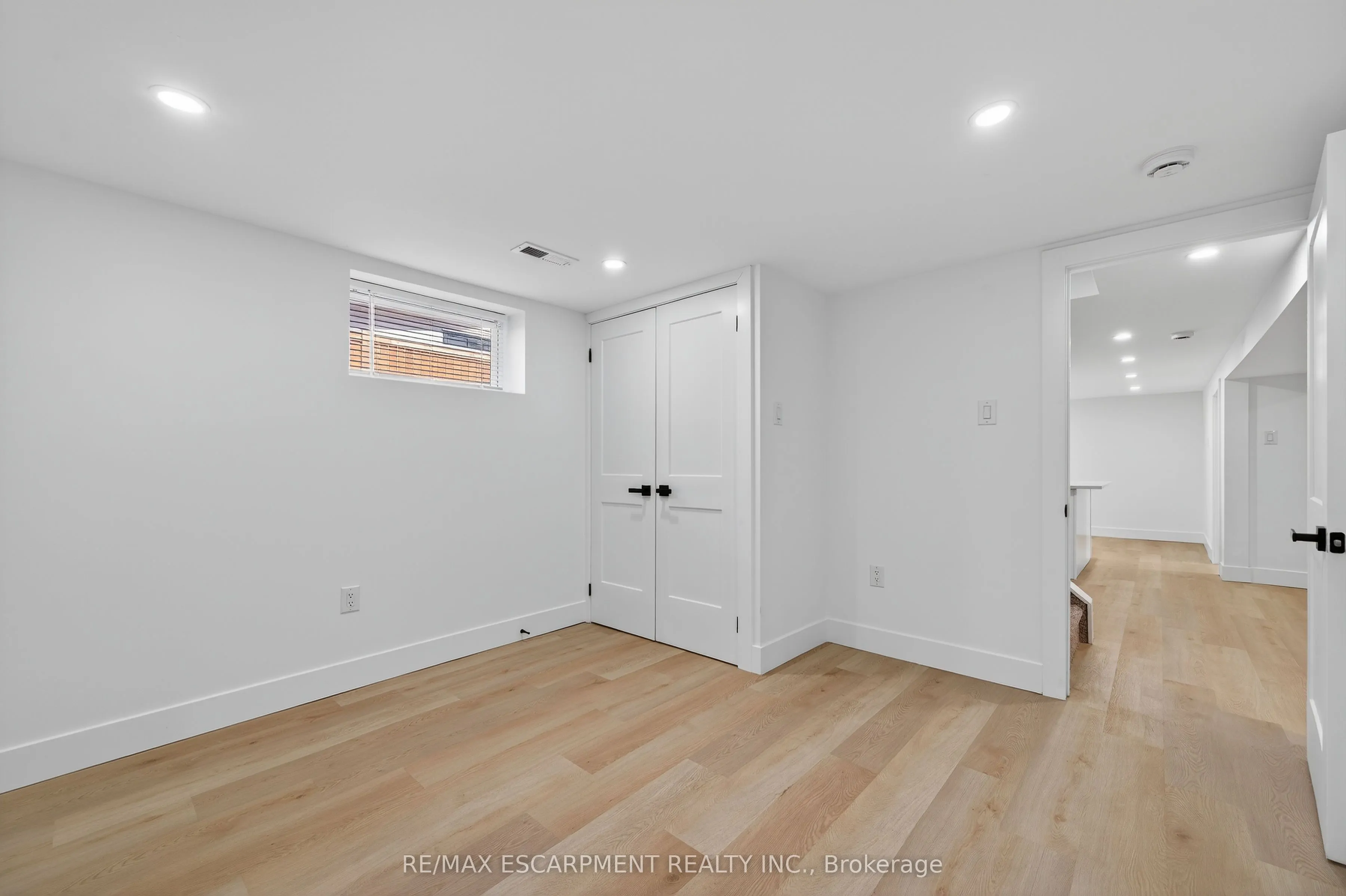75 Britten Close, #2