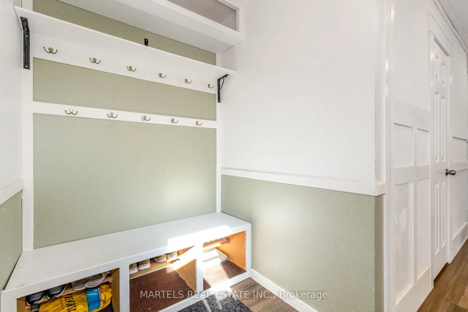 6322 Friar Gate