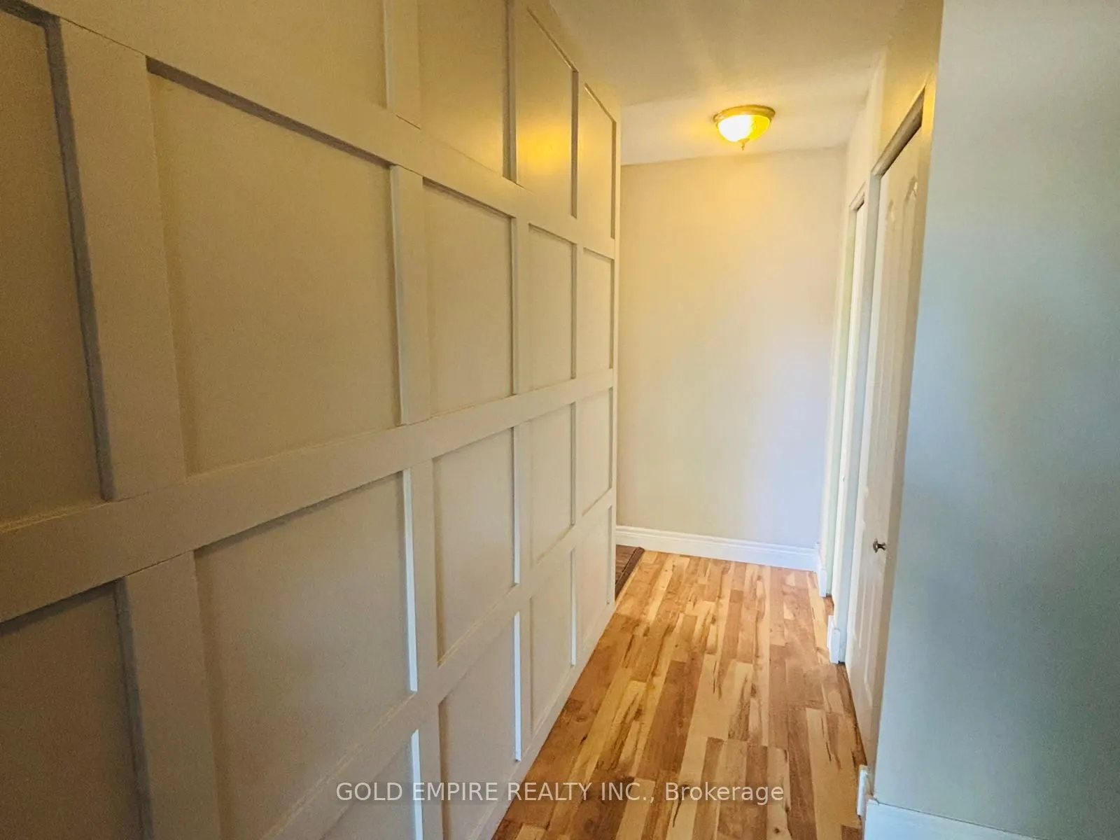 46 MONMORE Road