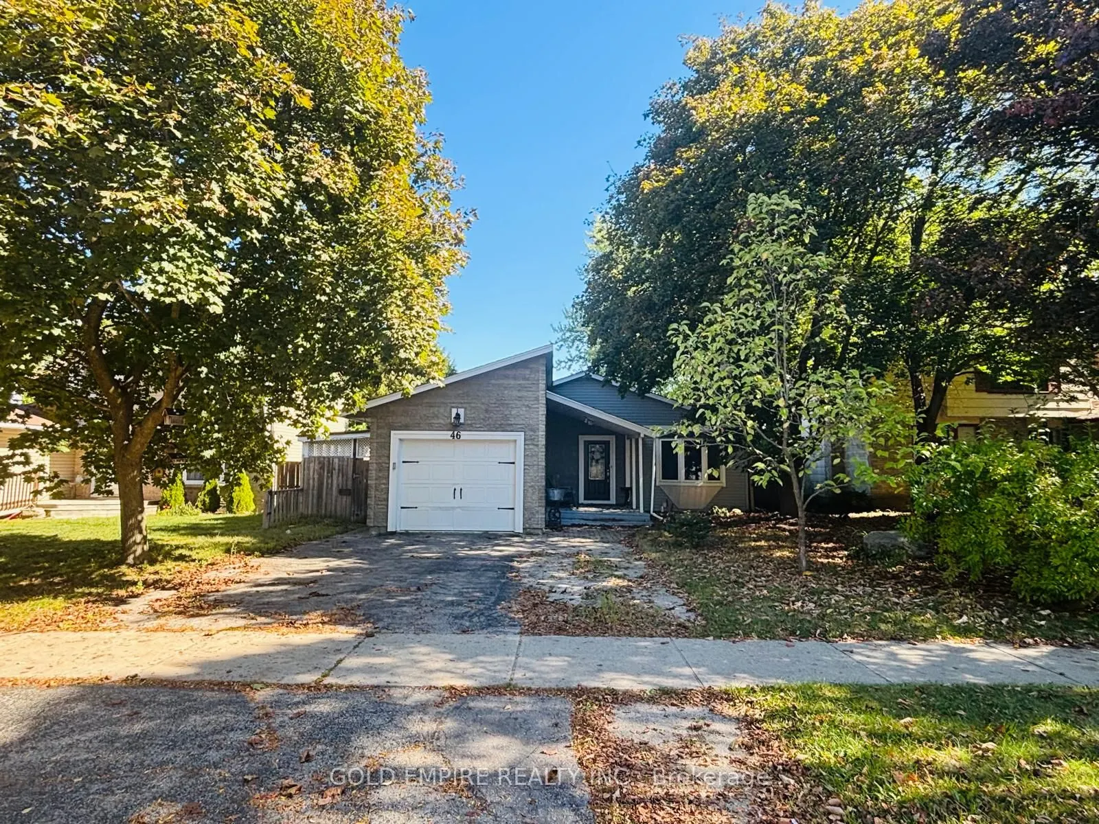 46 MONMORE Road