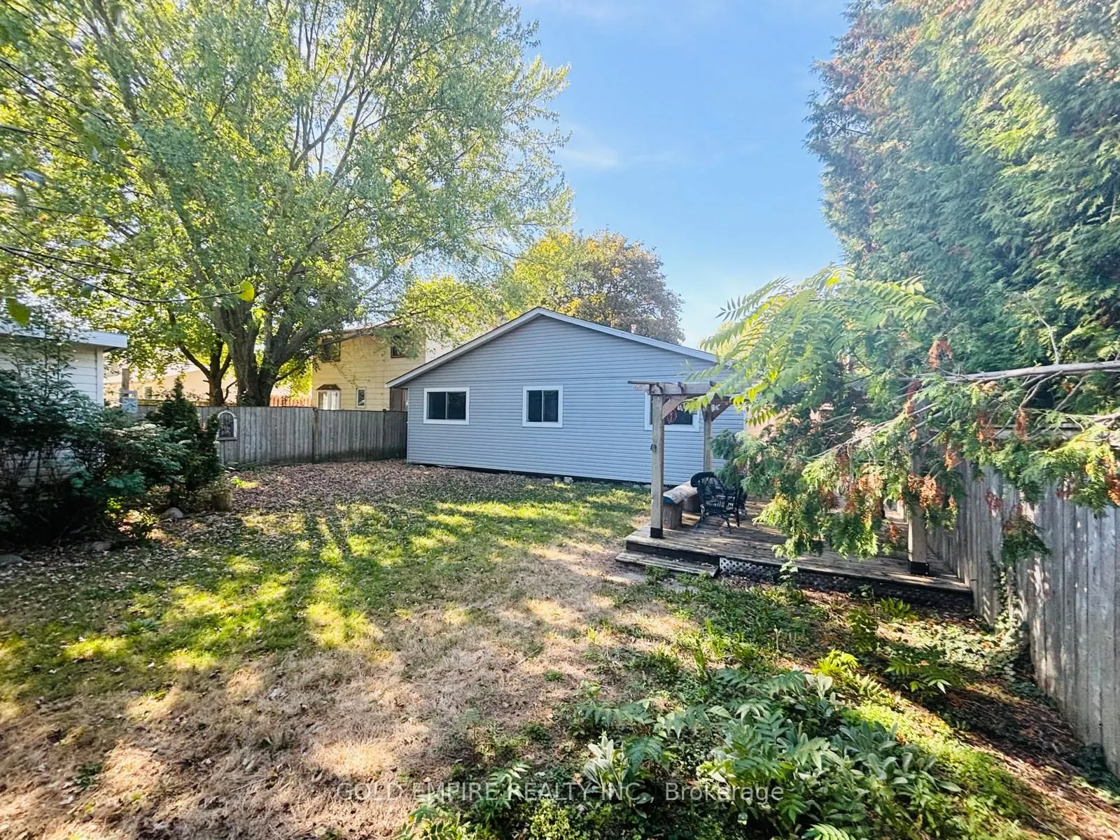 46 MONMORE Road, #(Main )