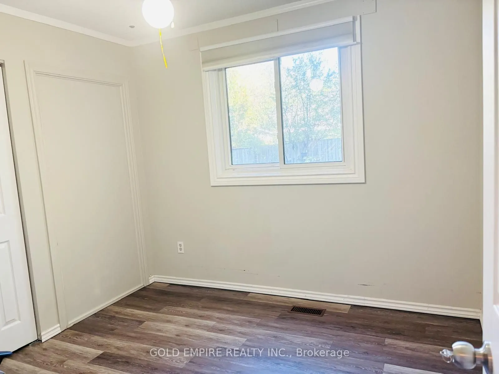 46 MONMORE Road, #(Main )