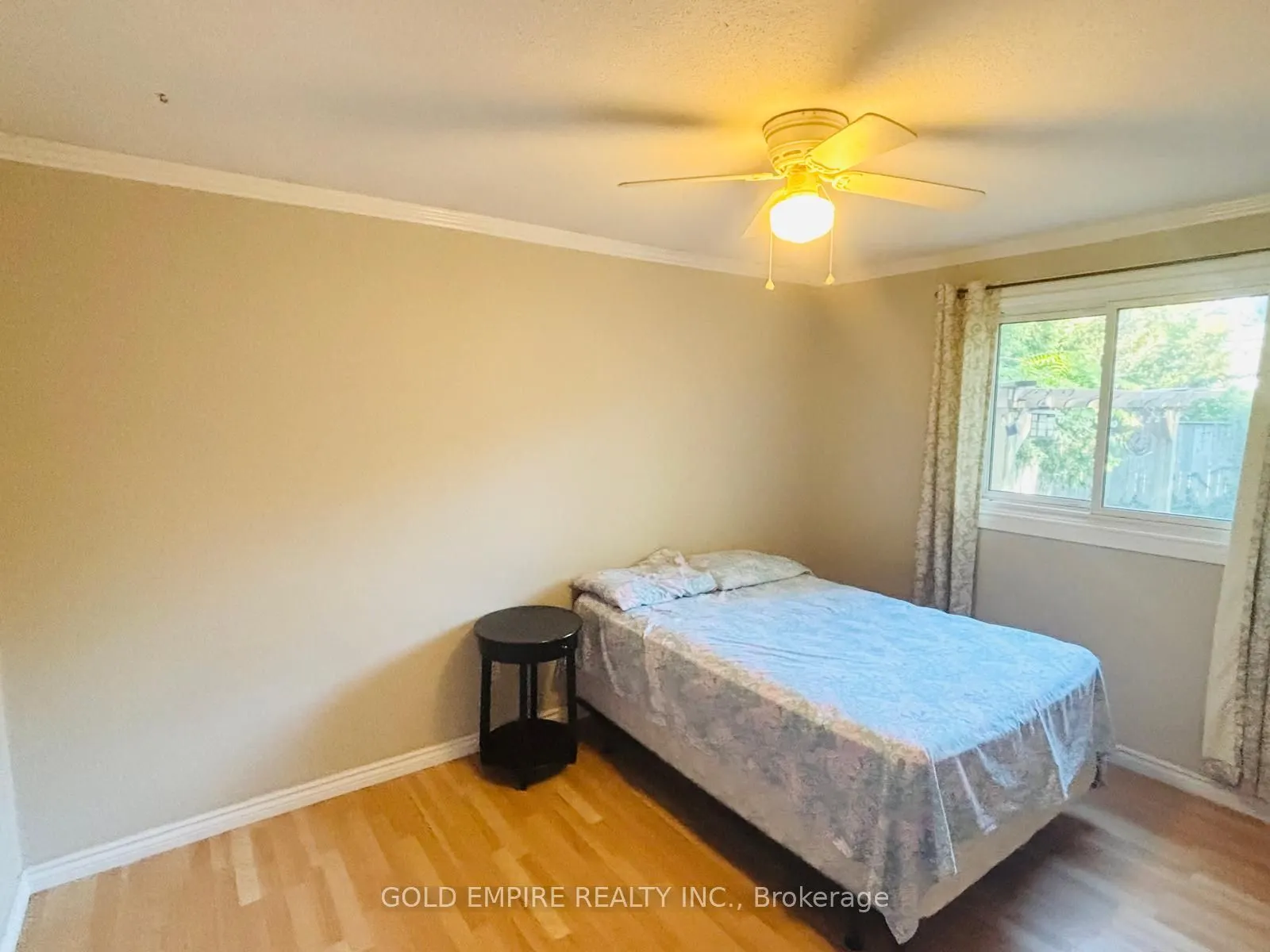 46 MONMORE Road, #(Main )