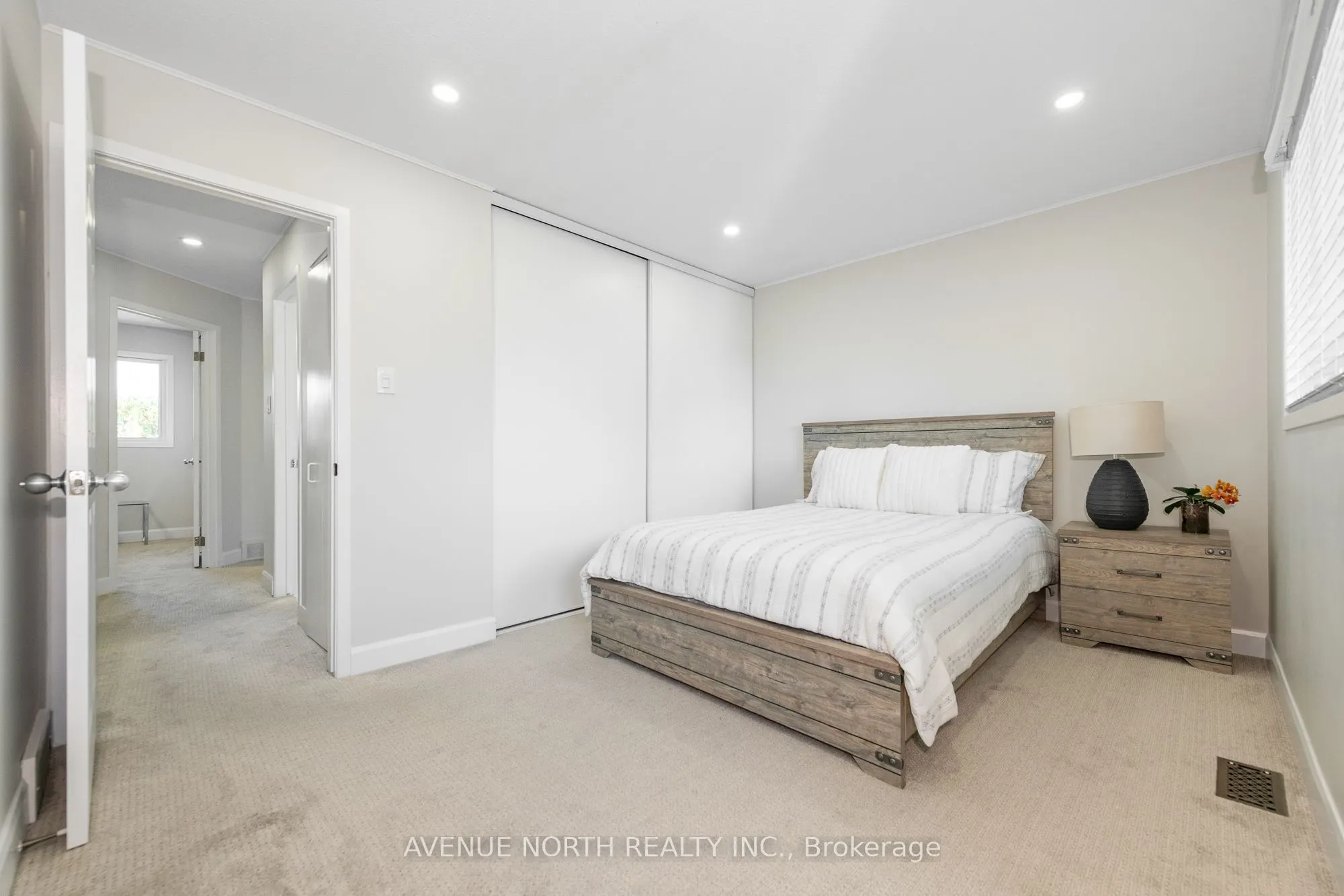 273 Cote-Royale Crescent