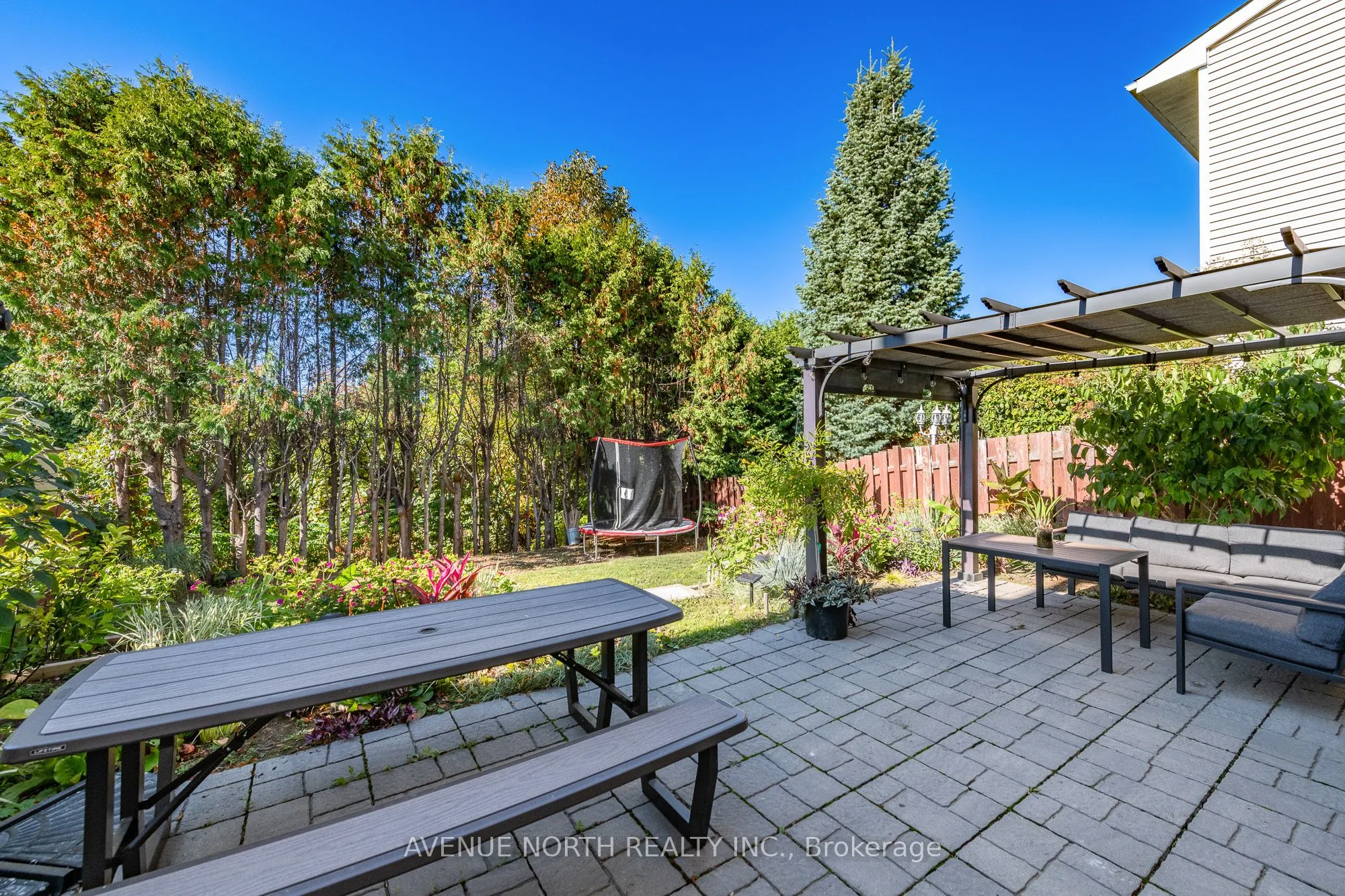 273 Cote-Royale Crescent