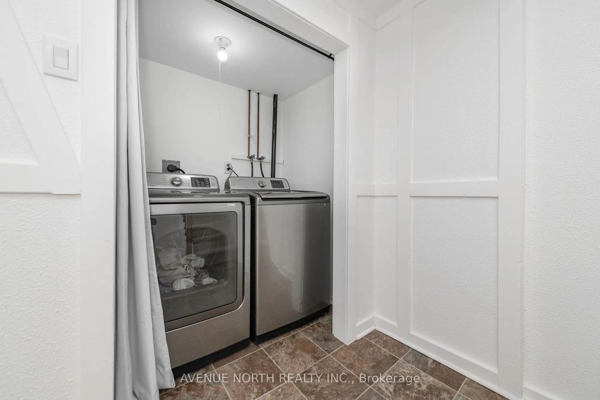 273 Cote-Royale Crescent
