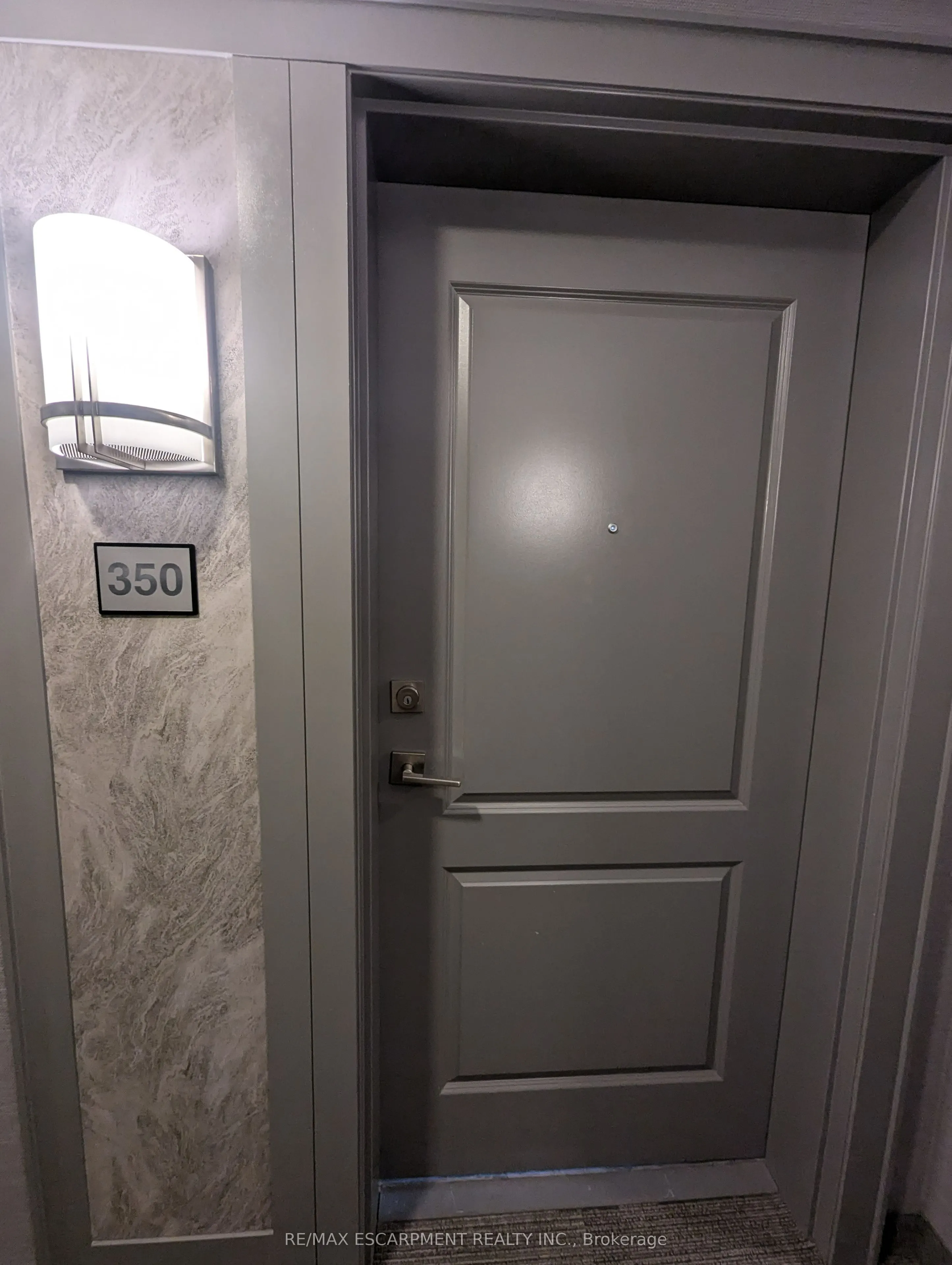 5055 Greenlane Road, #350