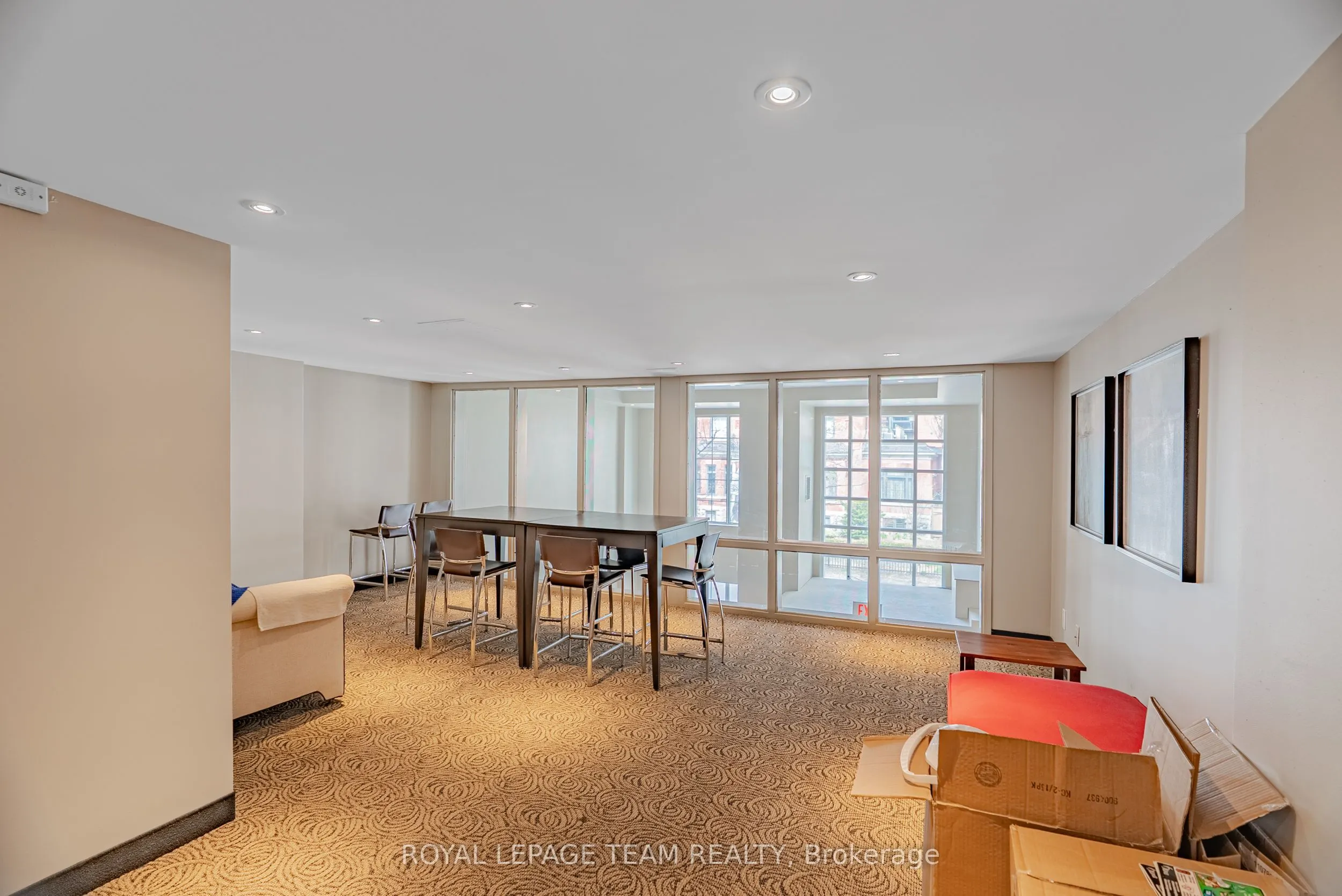 138 SOMERSET Street W, #804