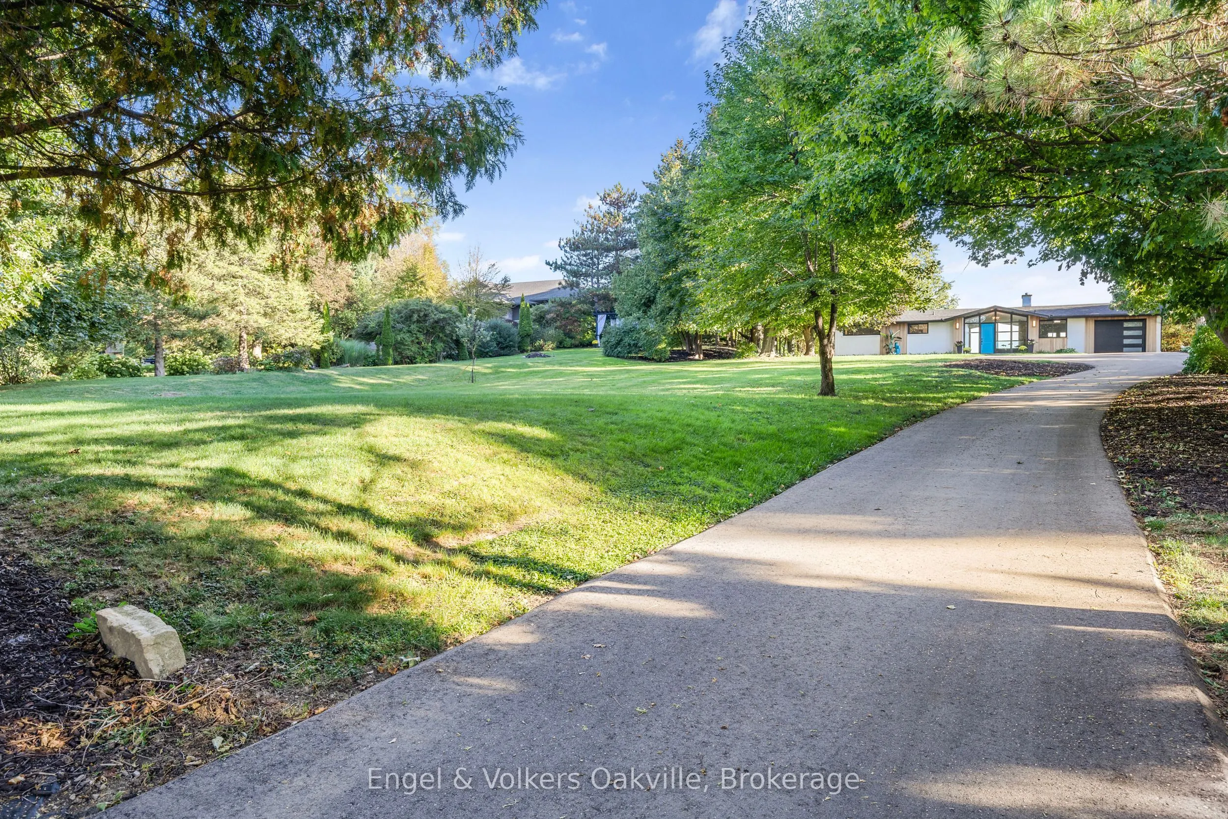 50 Oak Avenue