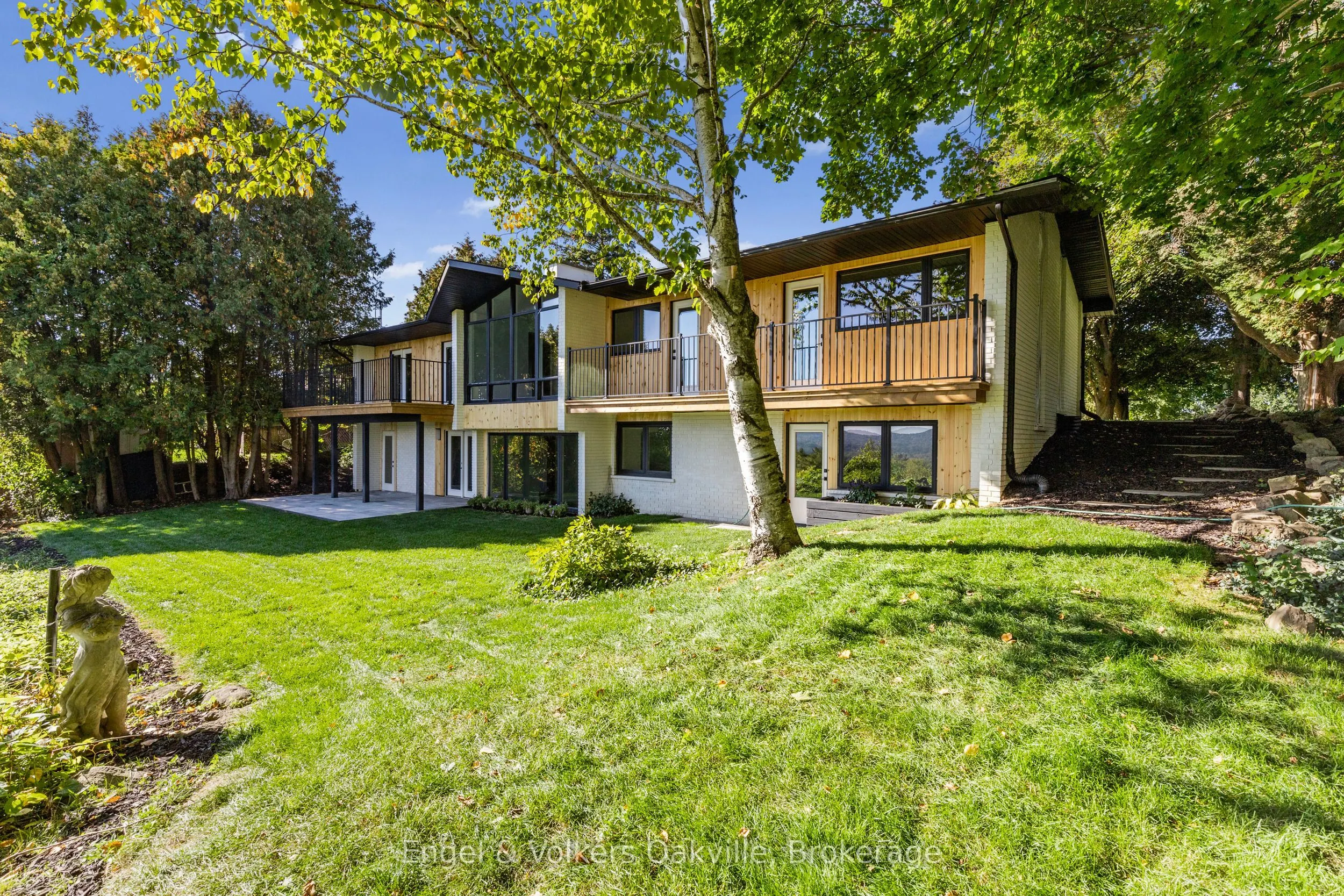 50 Oak Avenue