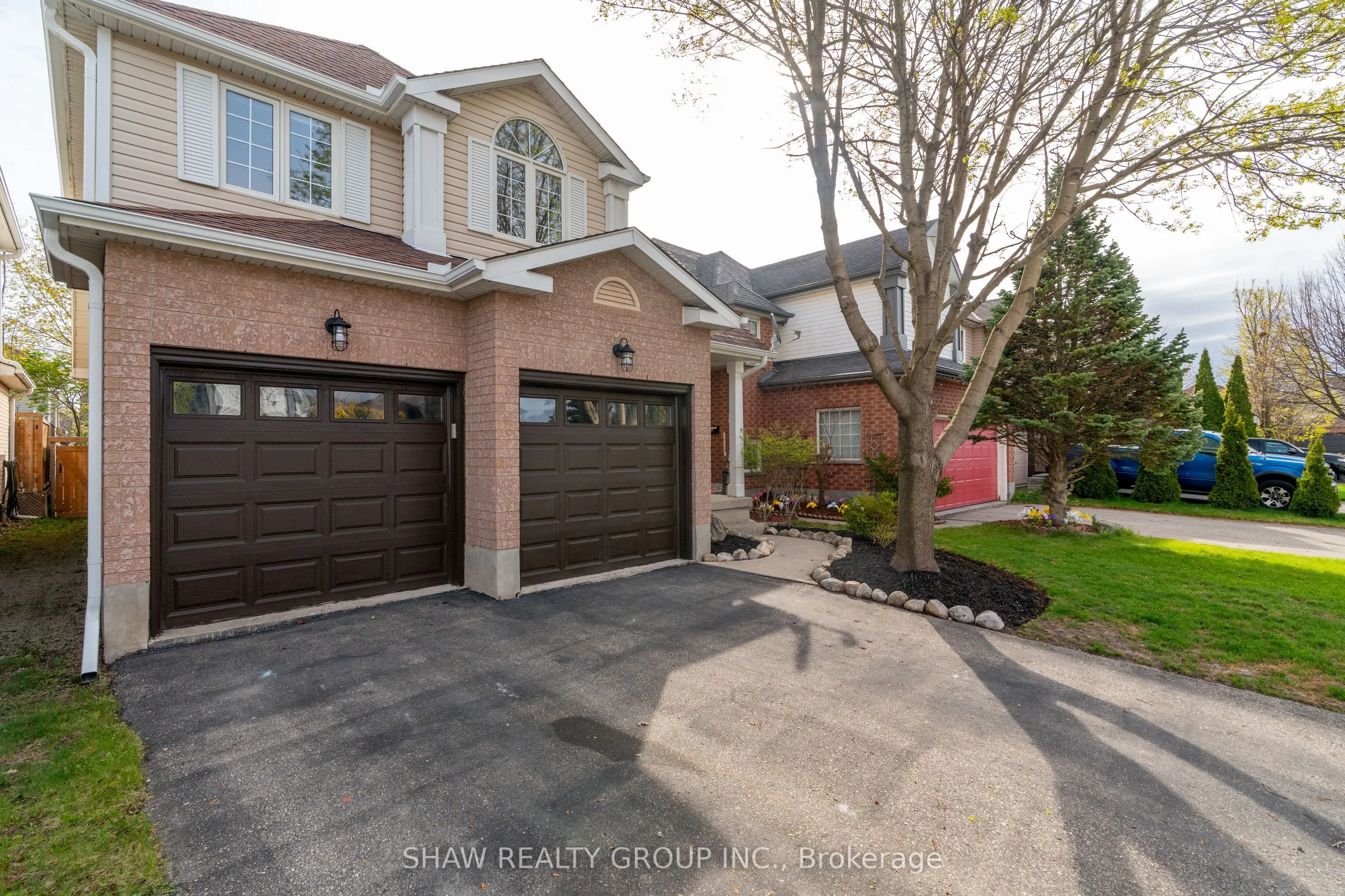 9 Gaw Crescent