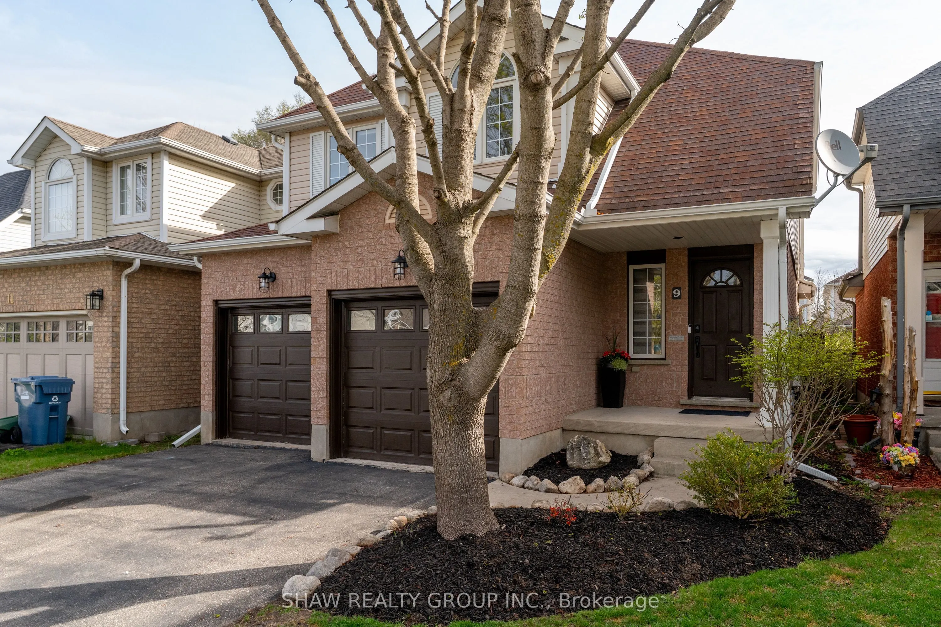 9 Gaw Crescent
