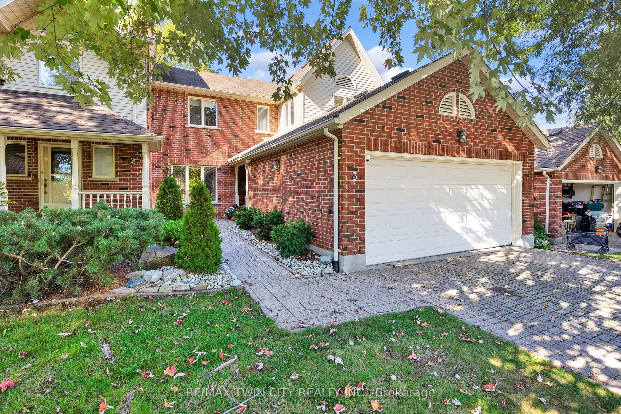 405 Glasgow Street, #3