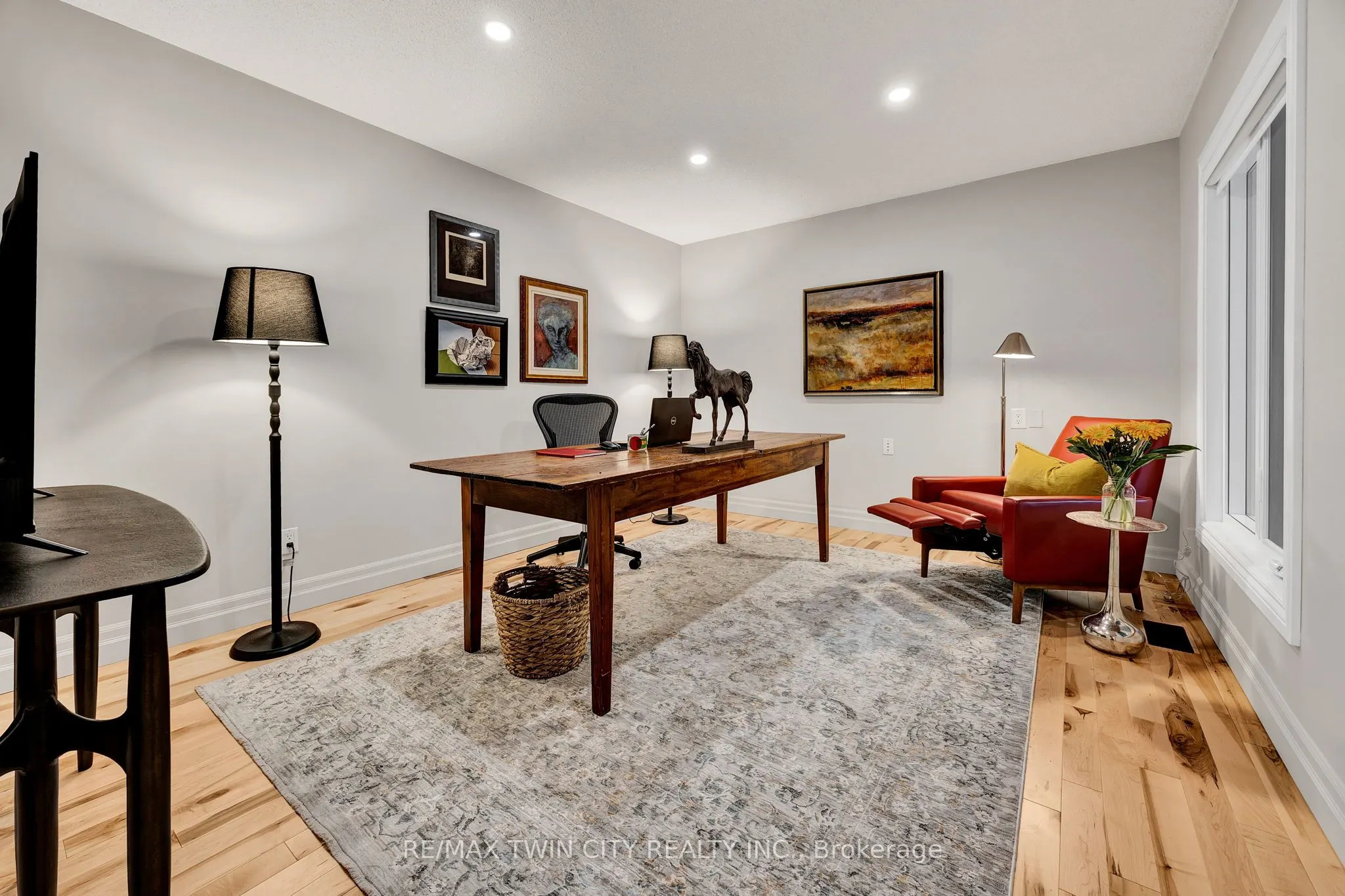 405 Glasgow Street, #3