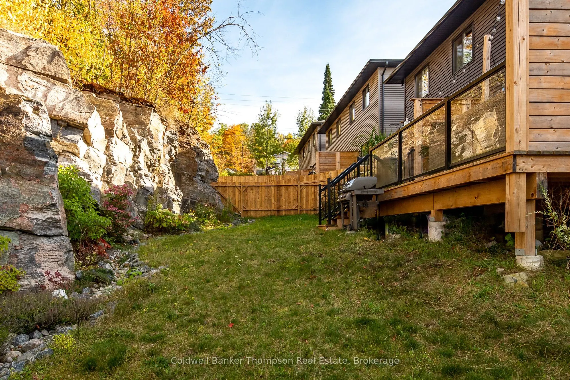 11 Cascade Lane