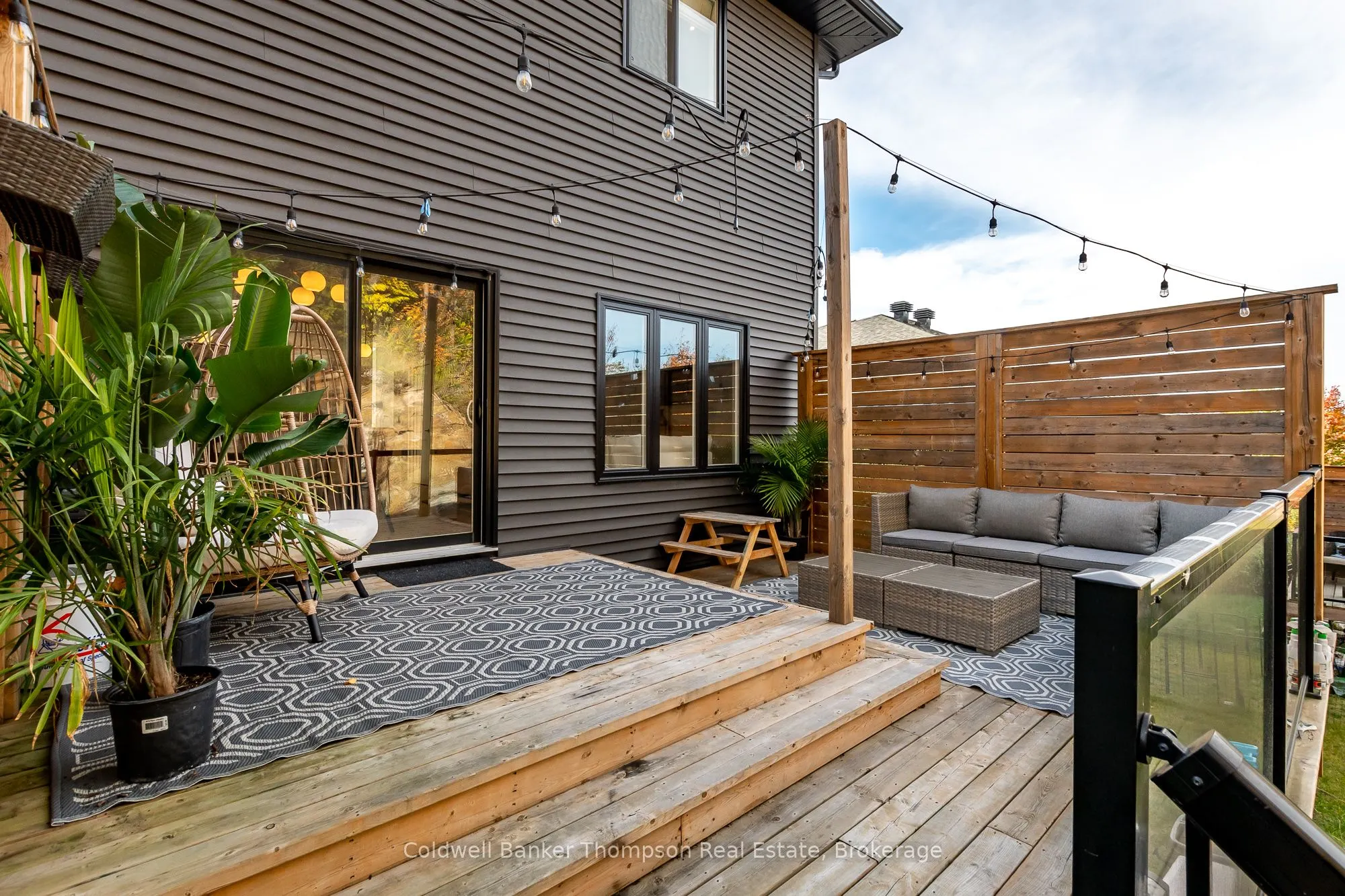 11 Cascade Lane