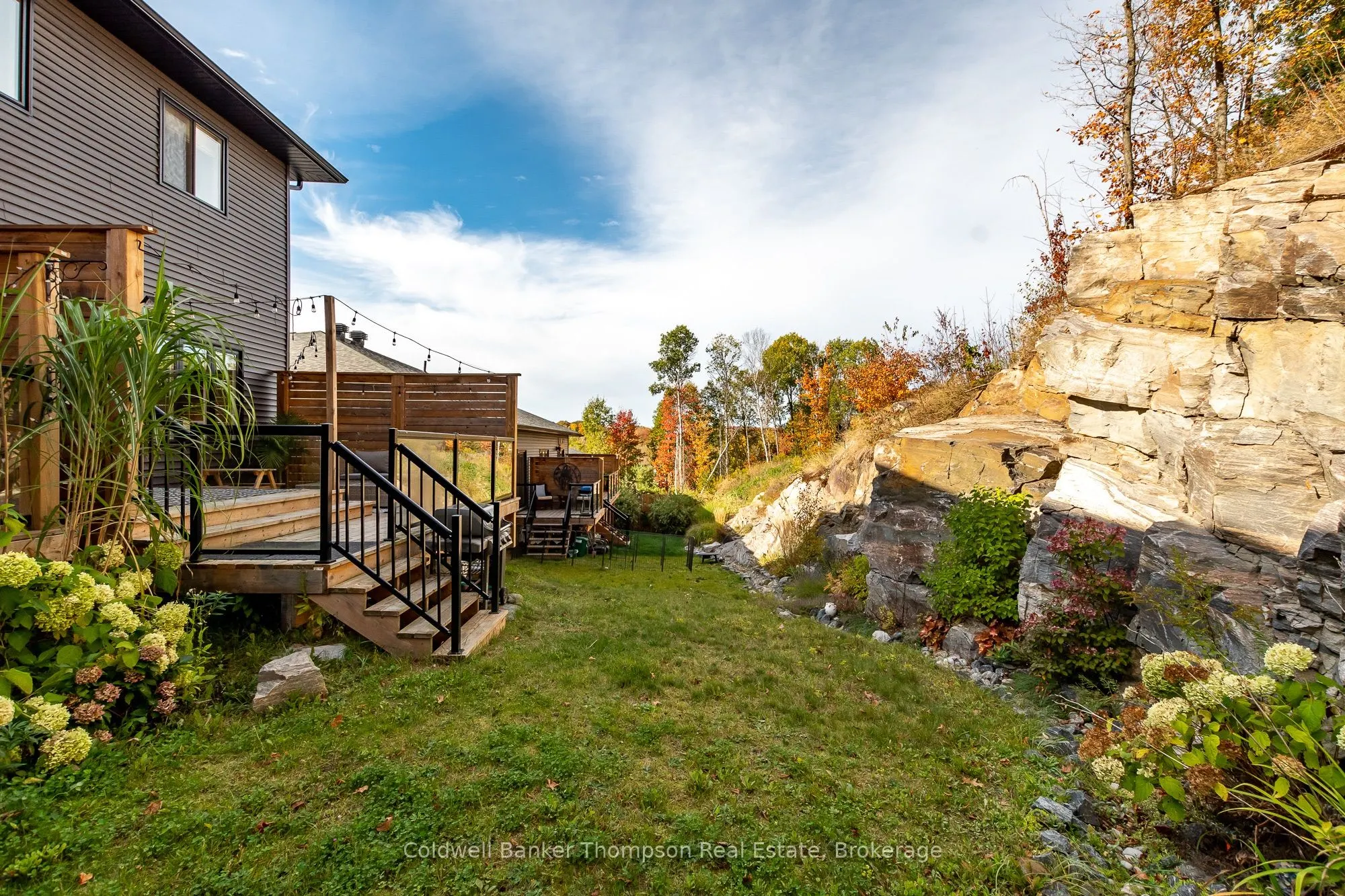 11 Cascade Lane