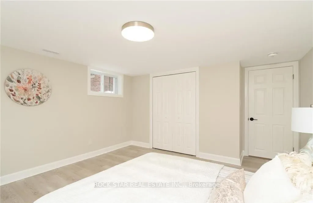 136 Grand Street, #Lower