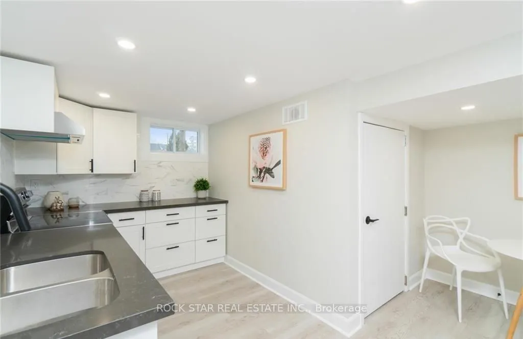 136 Grand Street, #Lower