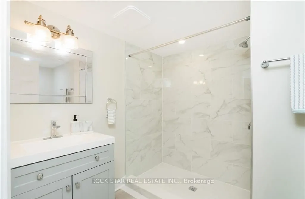 136 Grand Street, #Lower