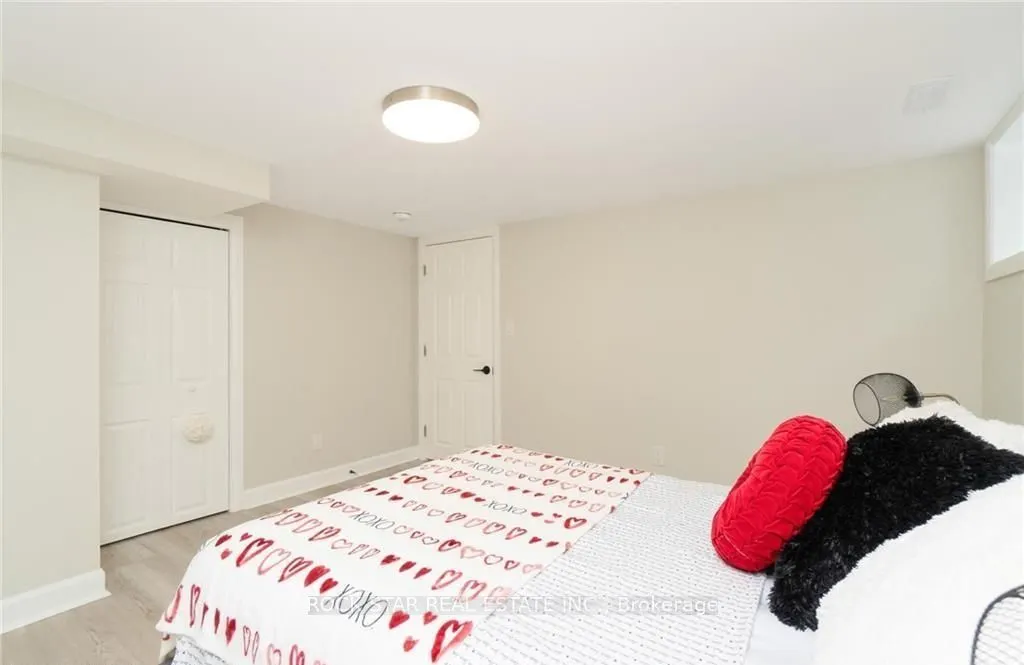 136 Grand Street, #Lower