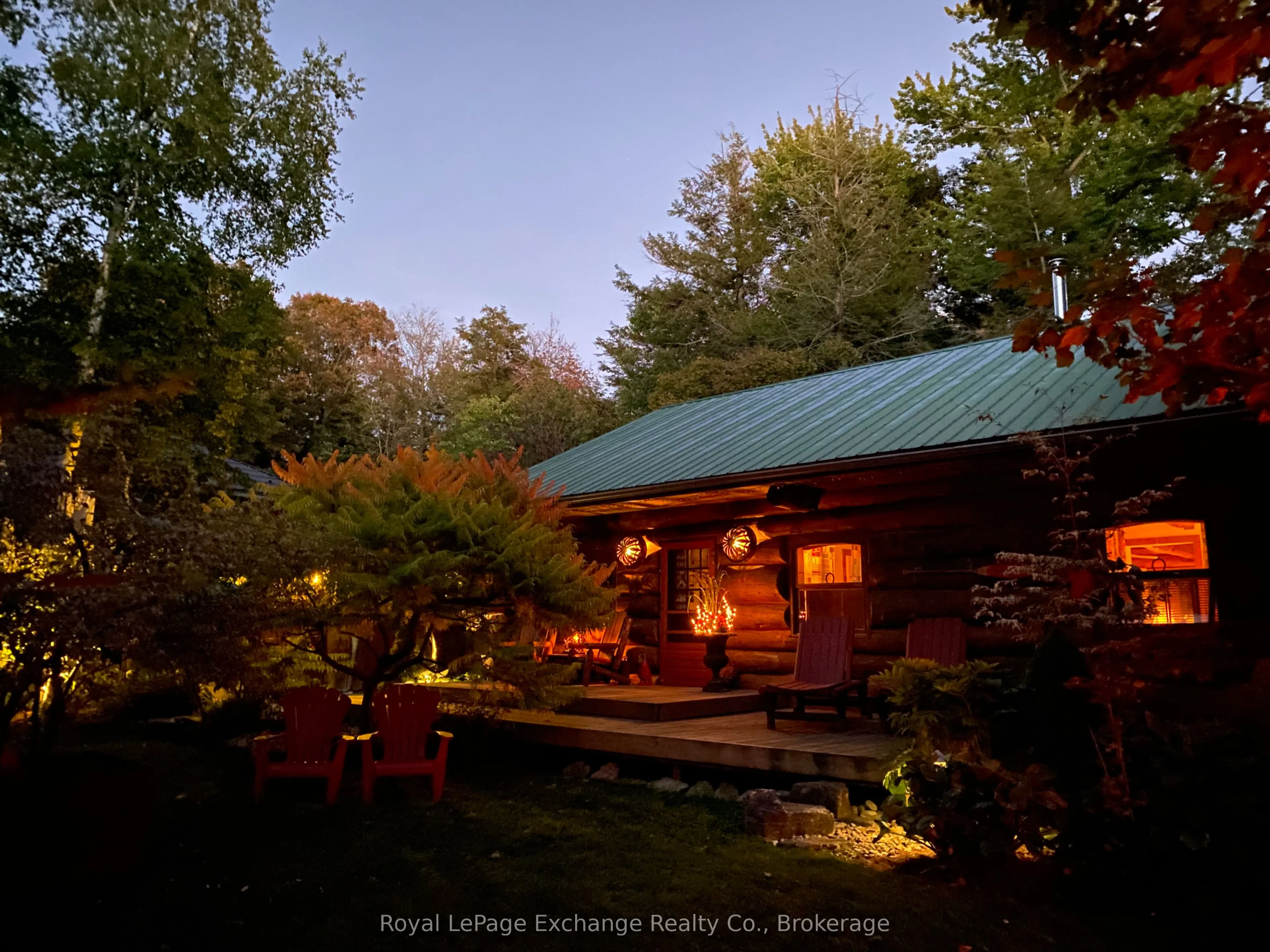 102 Onandago Place, Place