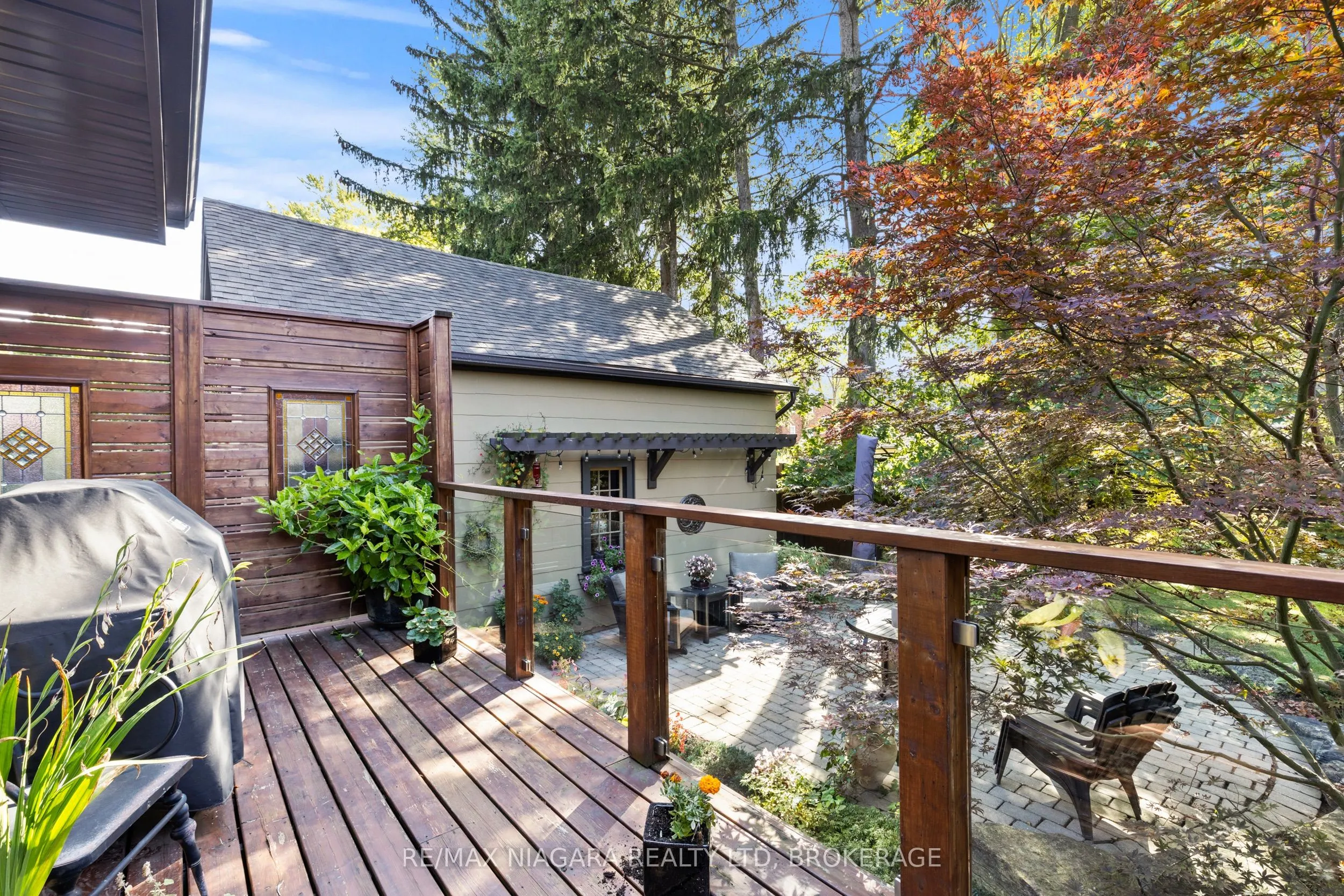 49 Weller Avenue