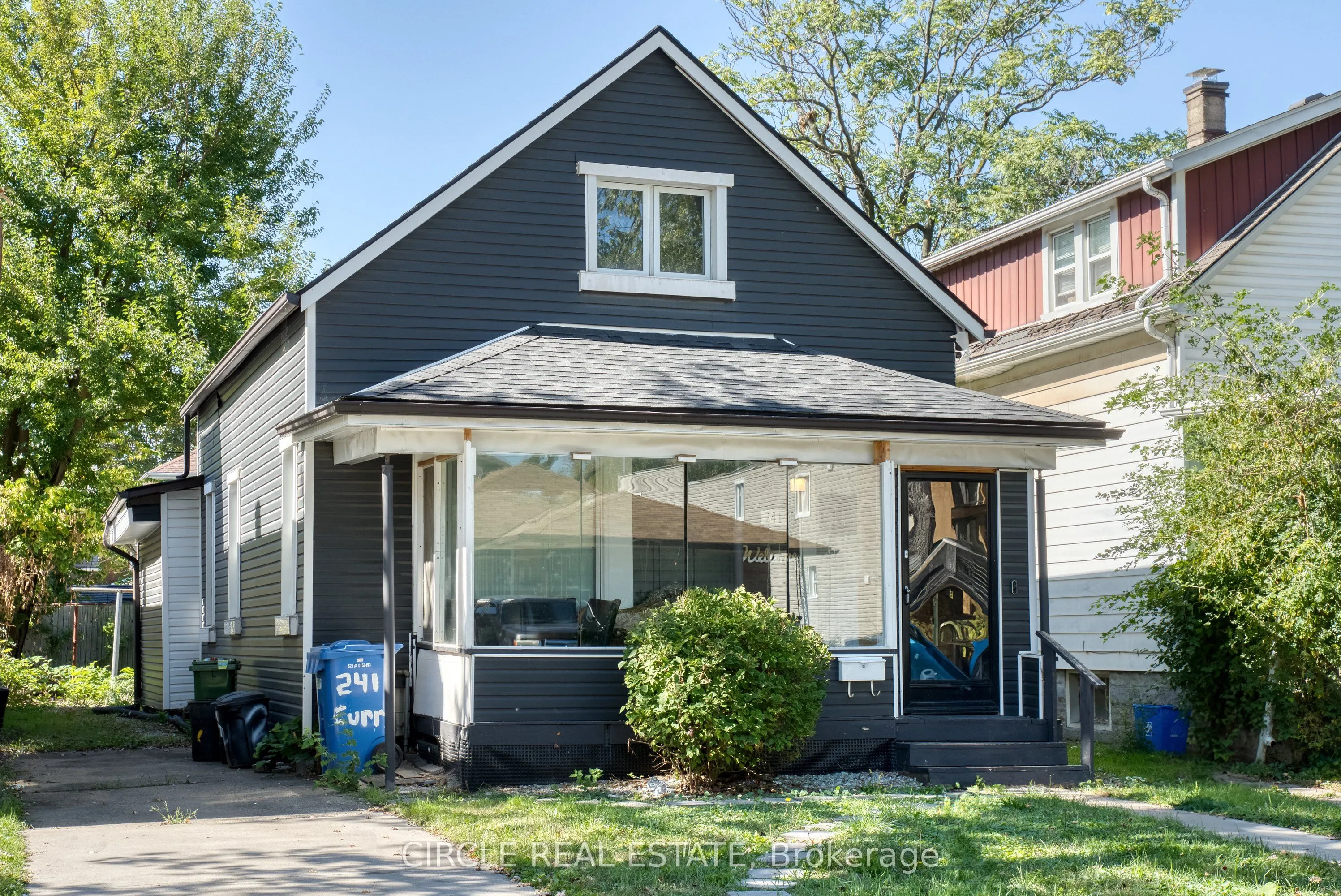 241 Curry Avenue