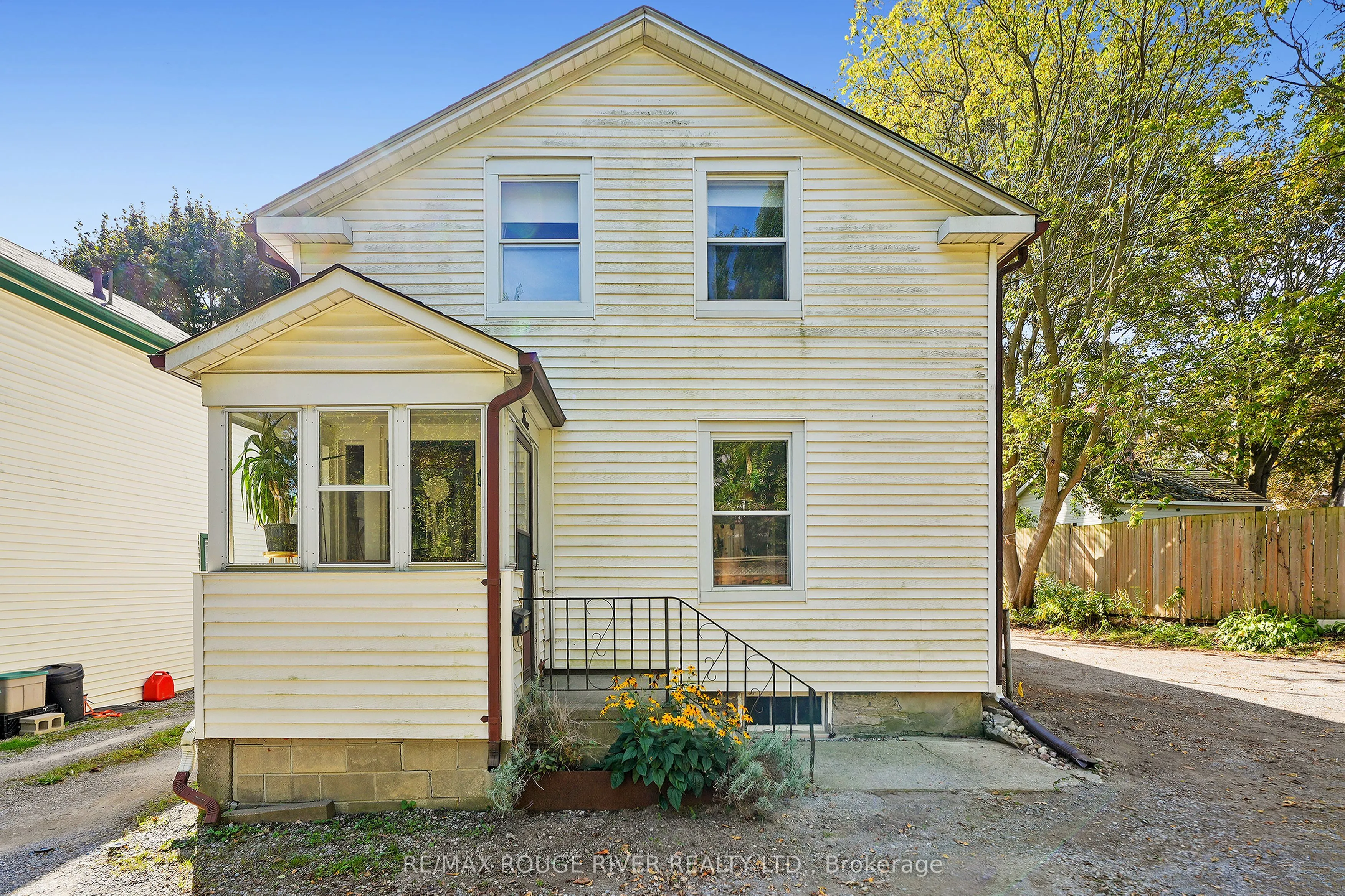 3 Browns Drive