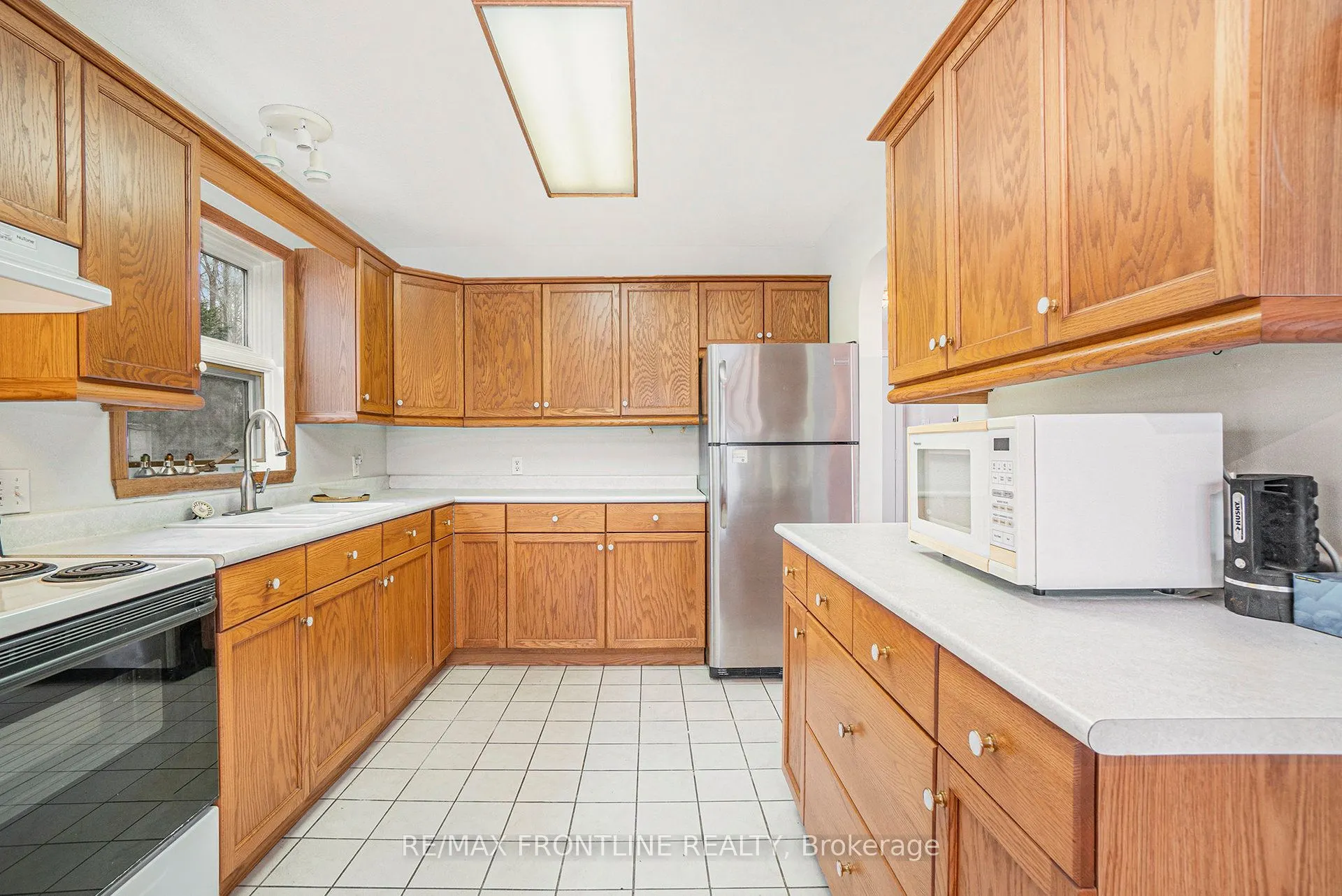 436 Miners Point Road