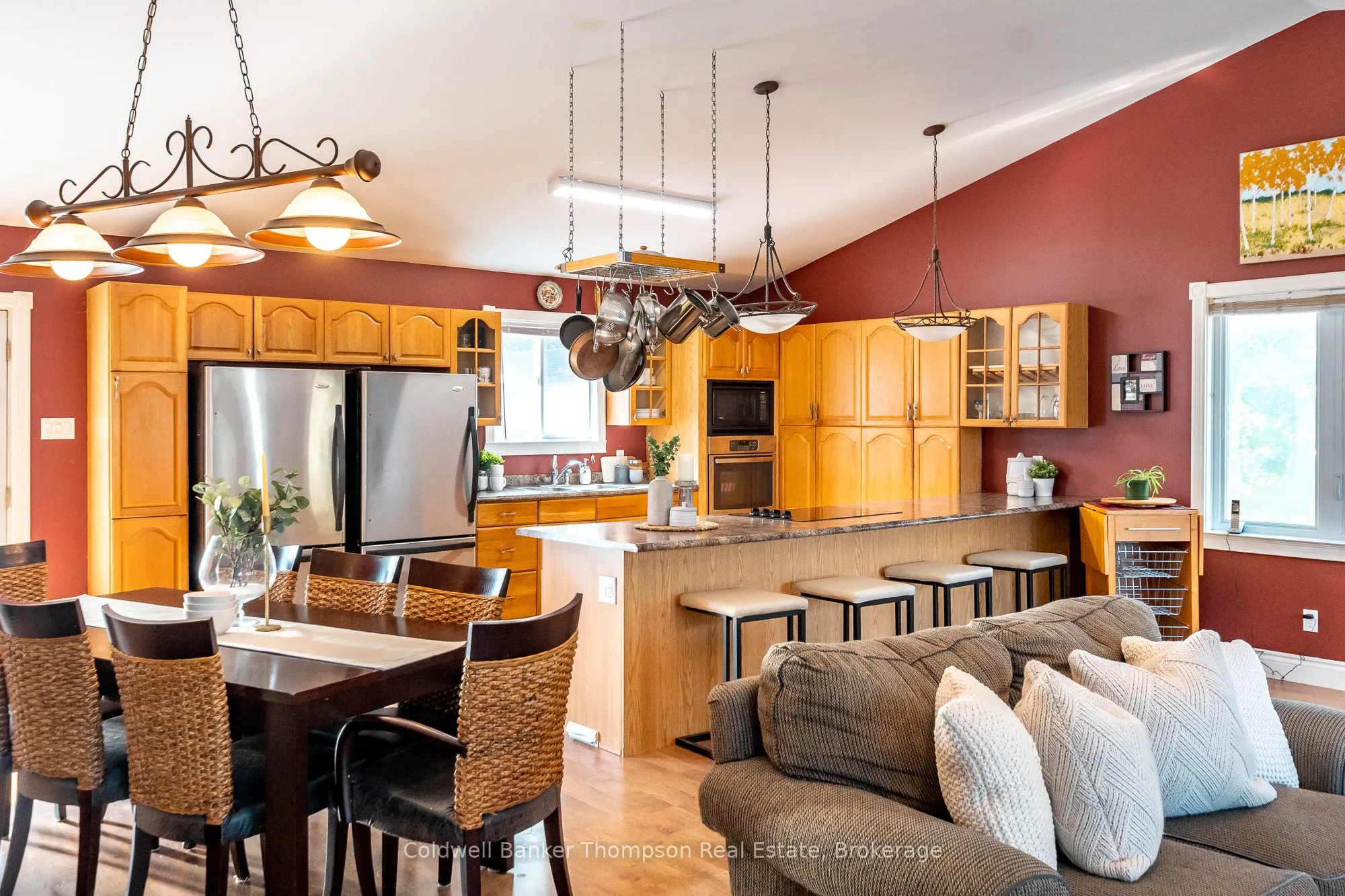 4237 Ravenscliffe Road