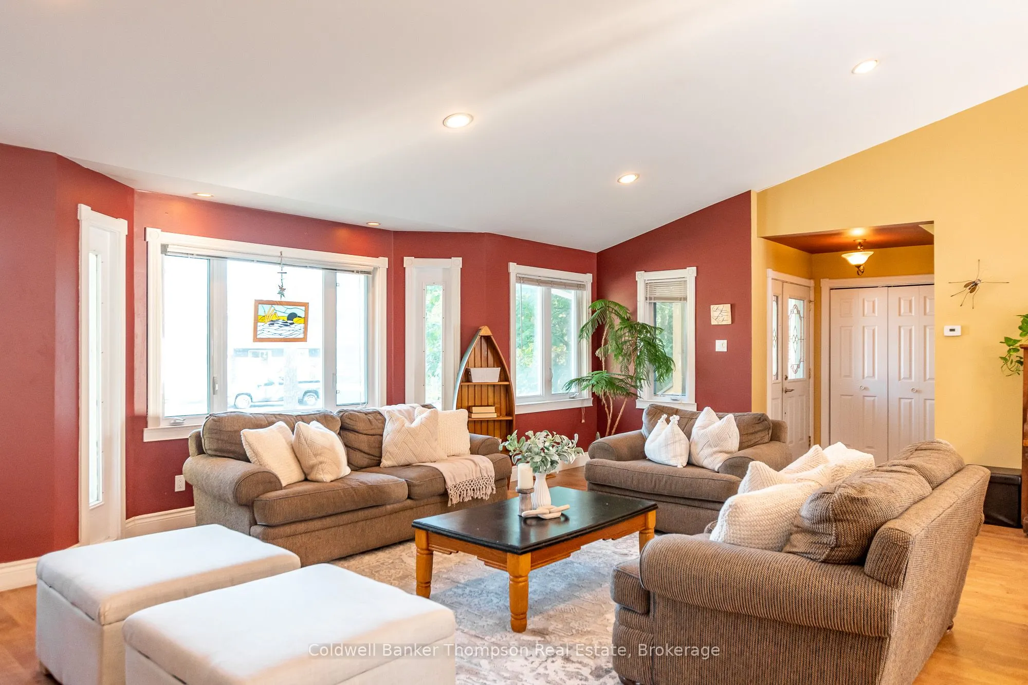 4237 Ravenscliffe Road