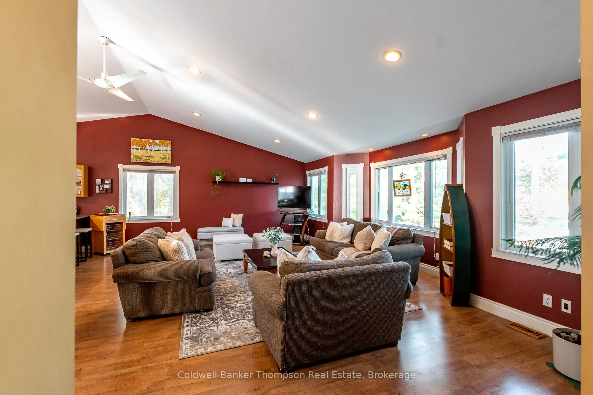 4237 Ravenscliffe Road