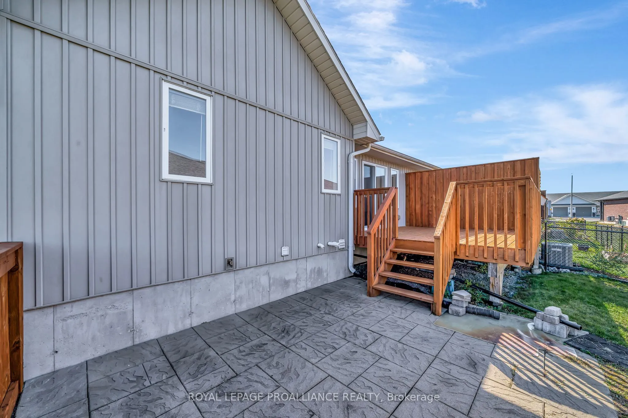 23 CHINOOK Street