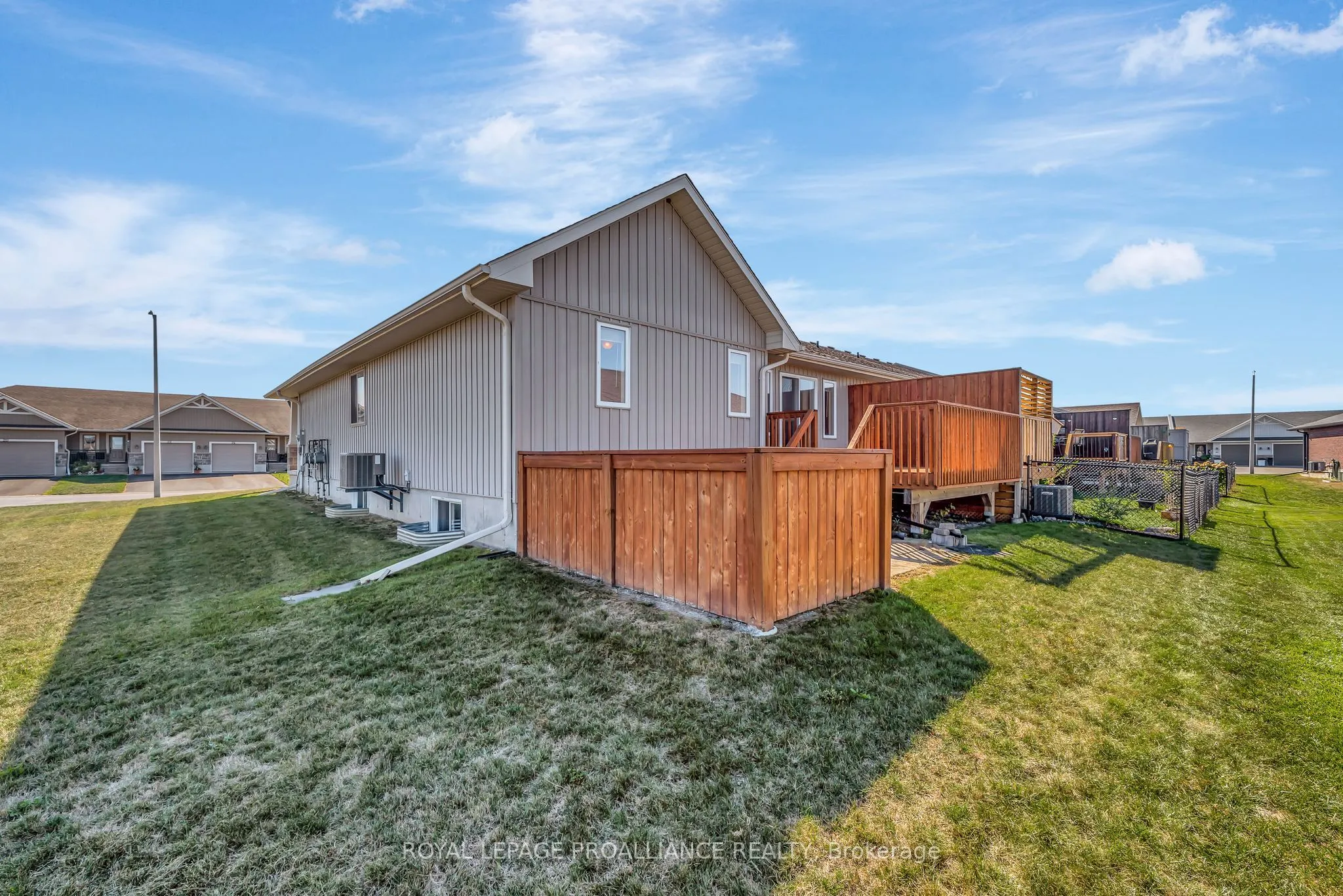 23 CHINOOK Street