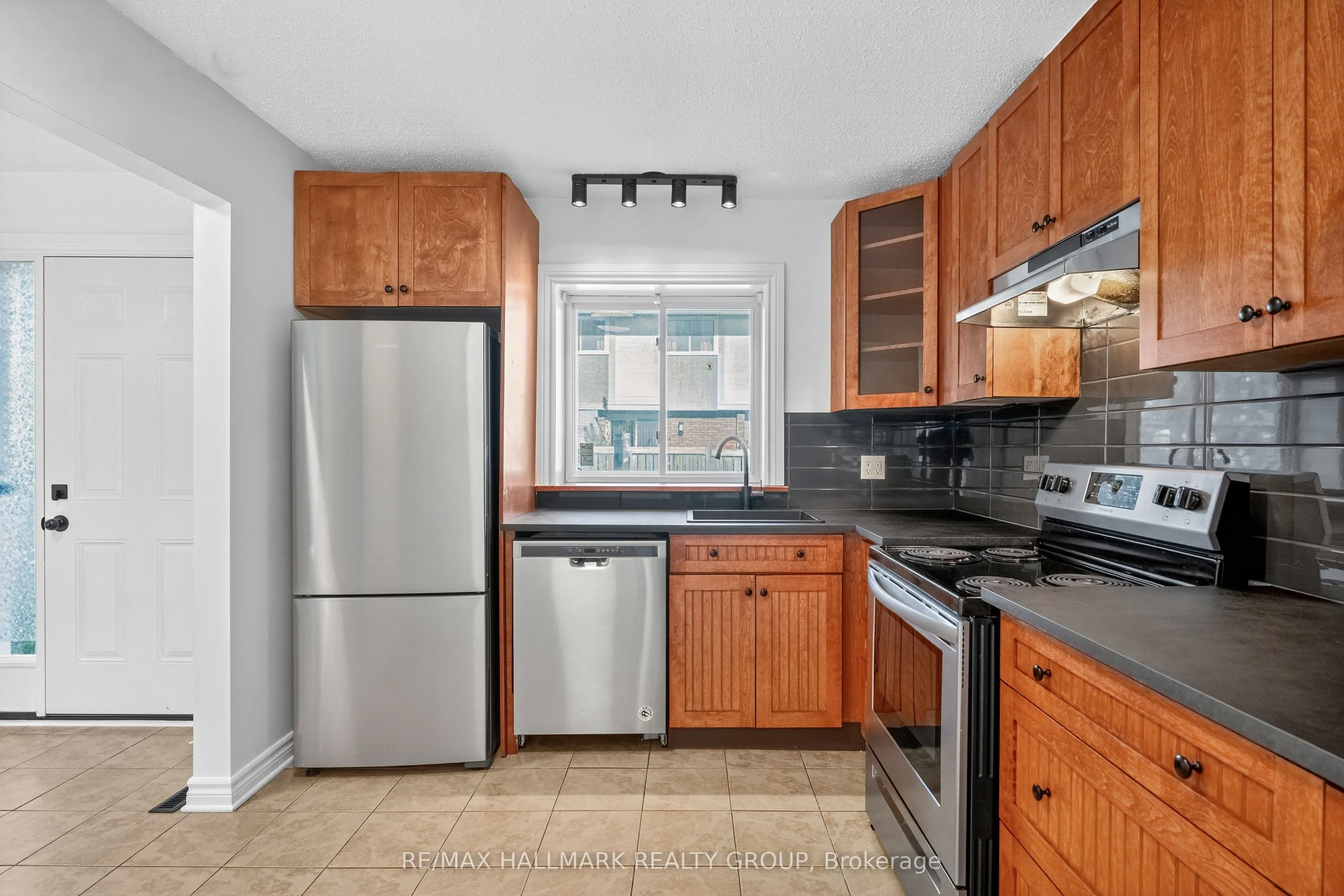 3921C Old Richmond Road, #118