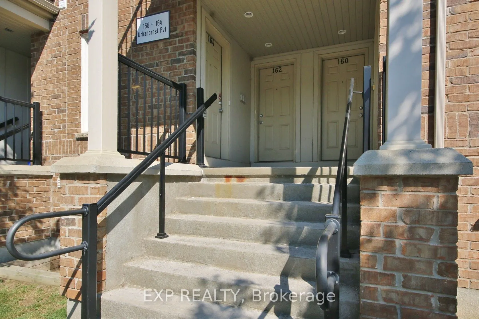 162 Urbancrest Private, #57