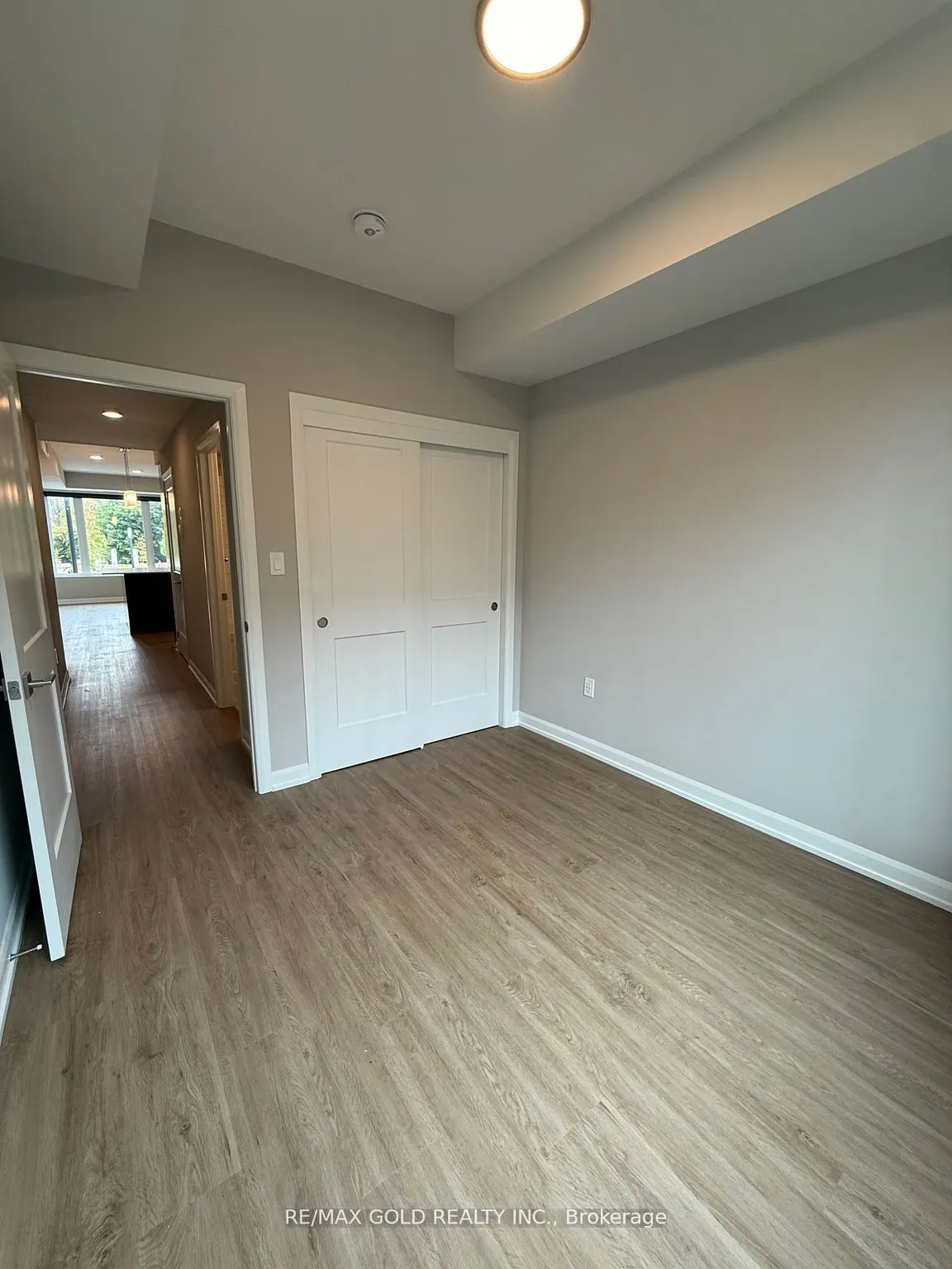 708 Woolwich Street #210
