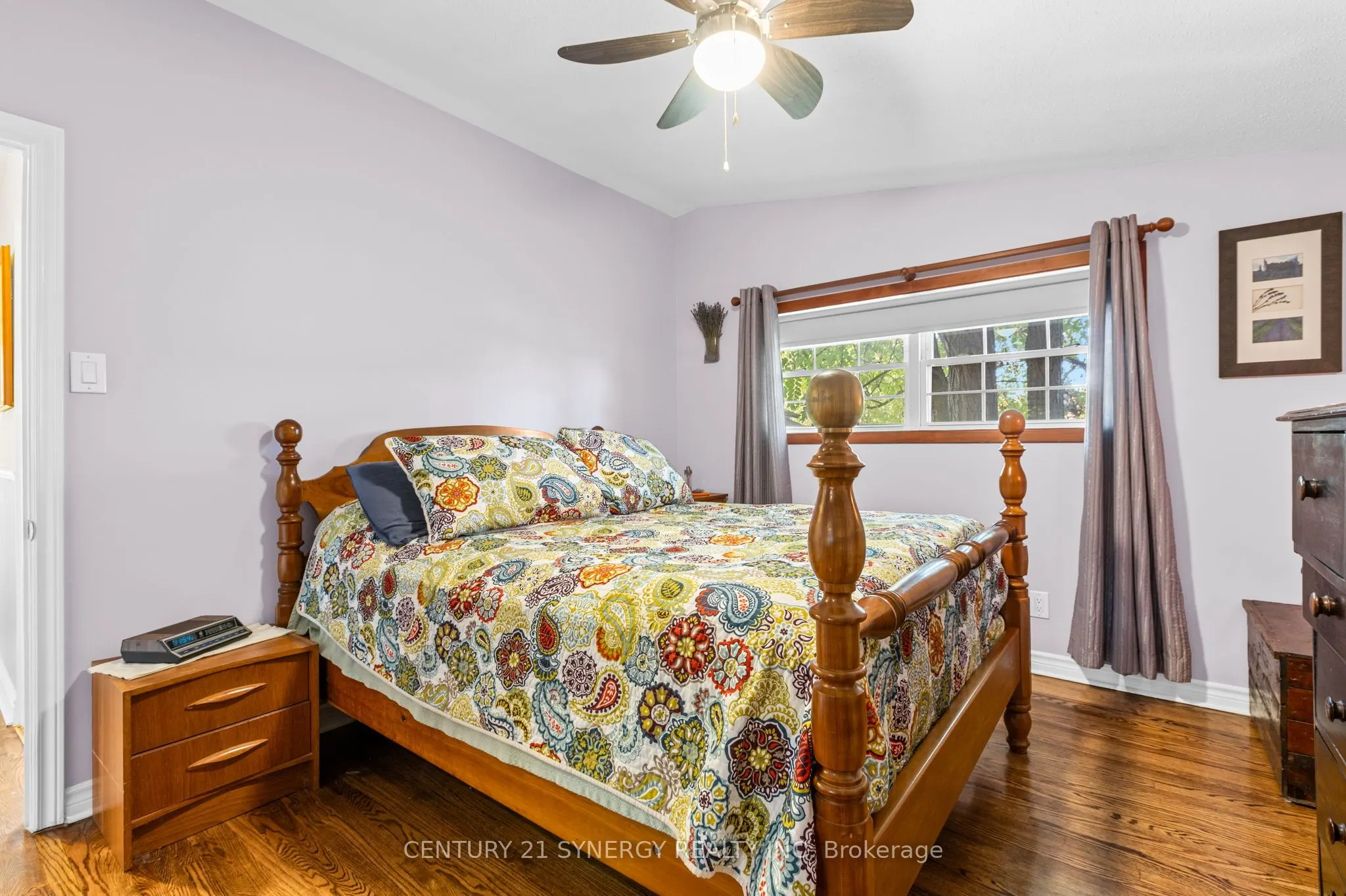 229 Kennedy Lane W