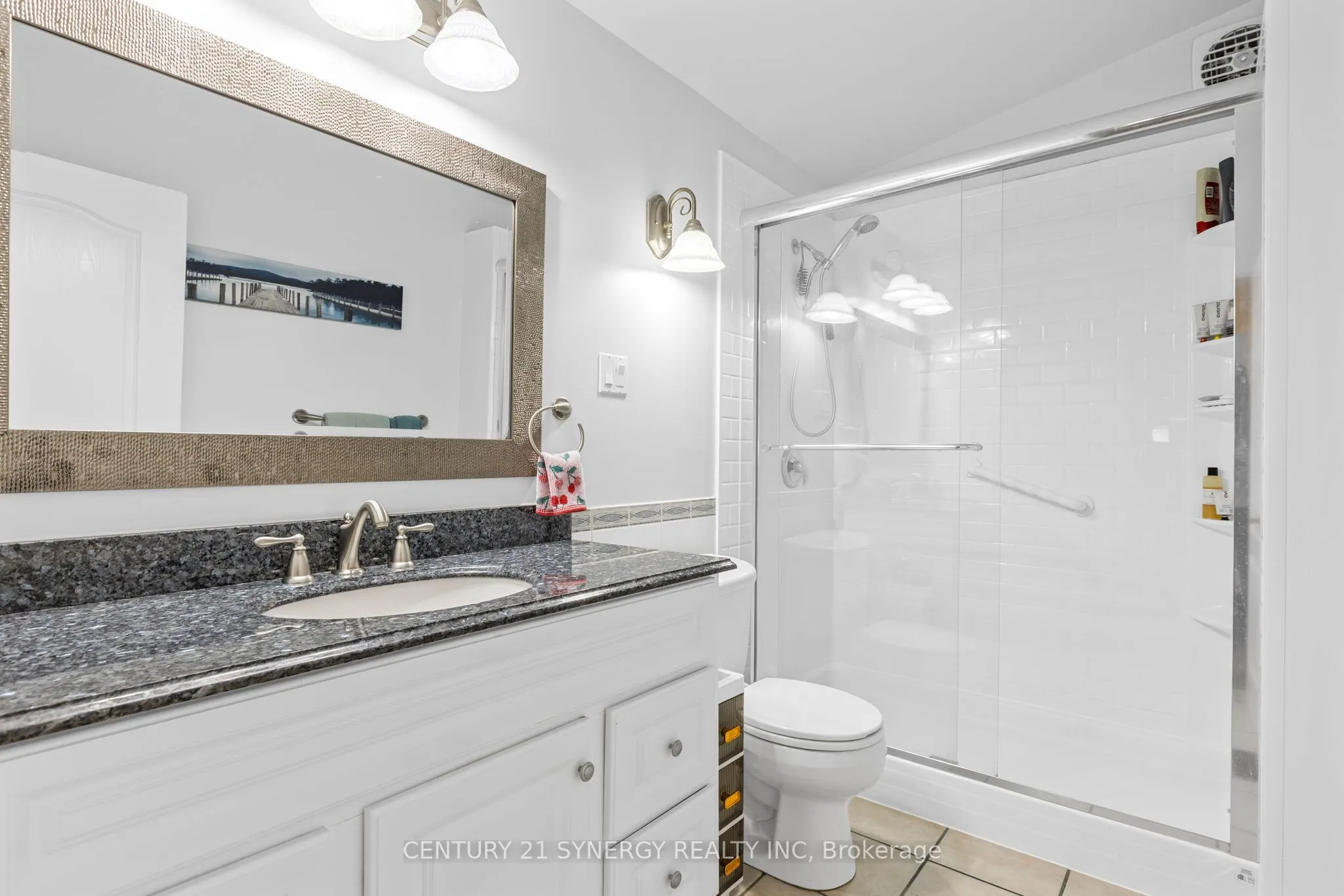 229 Kennedy Lane W
