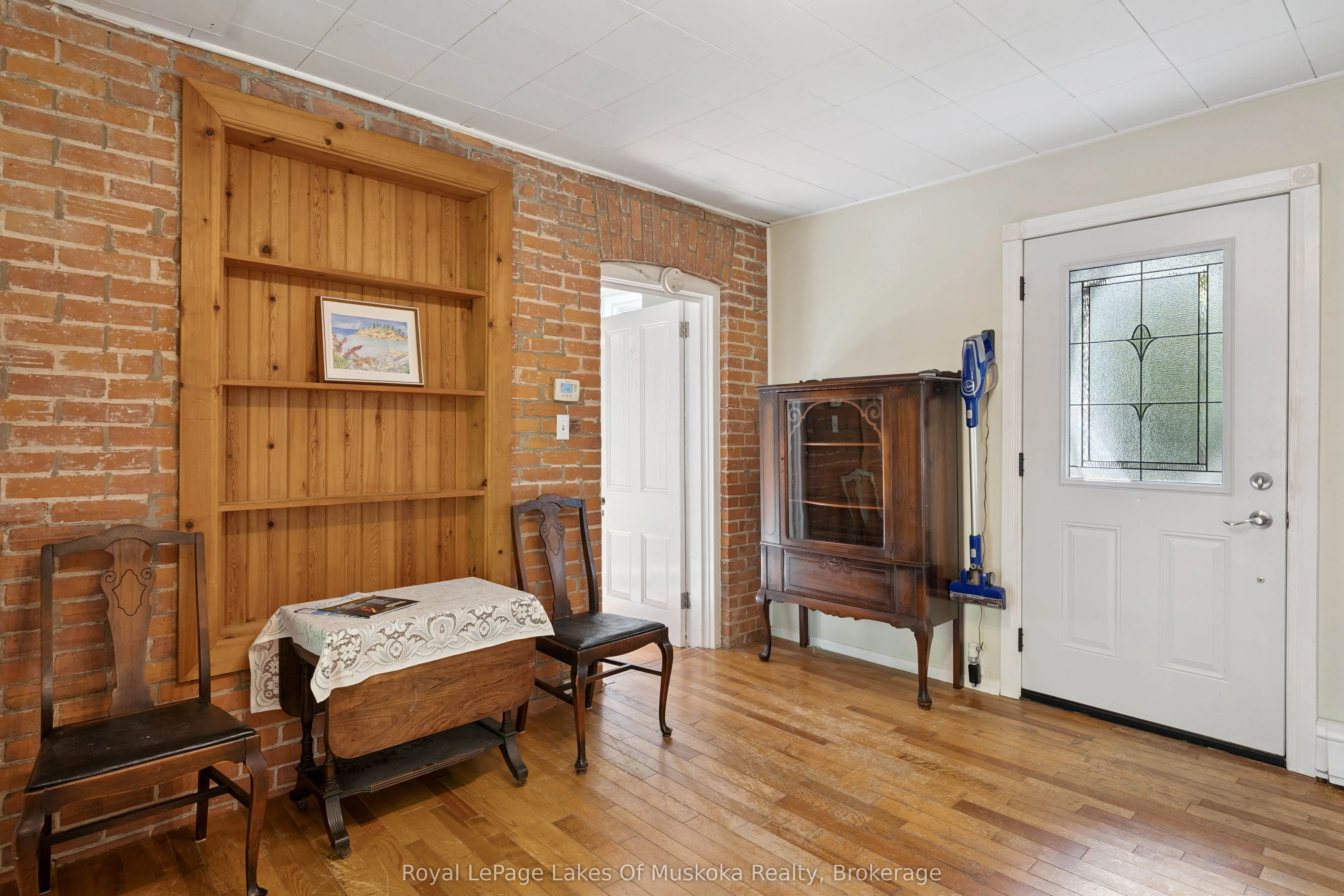 86 Quebec Street
