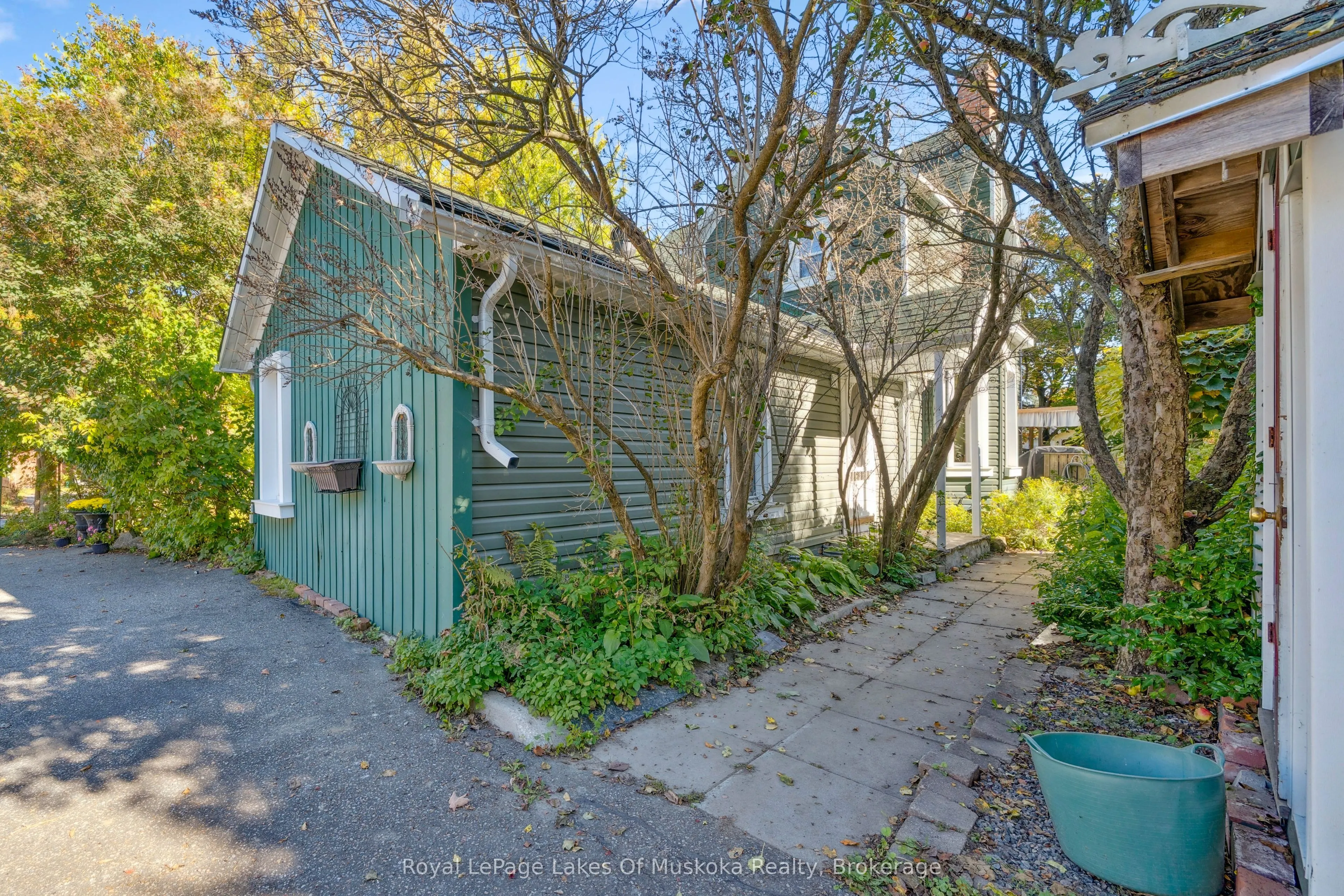 86 Quebec Street